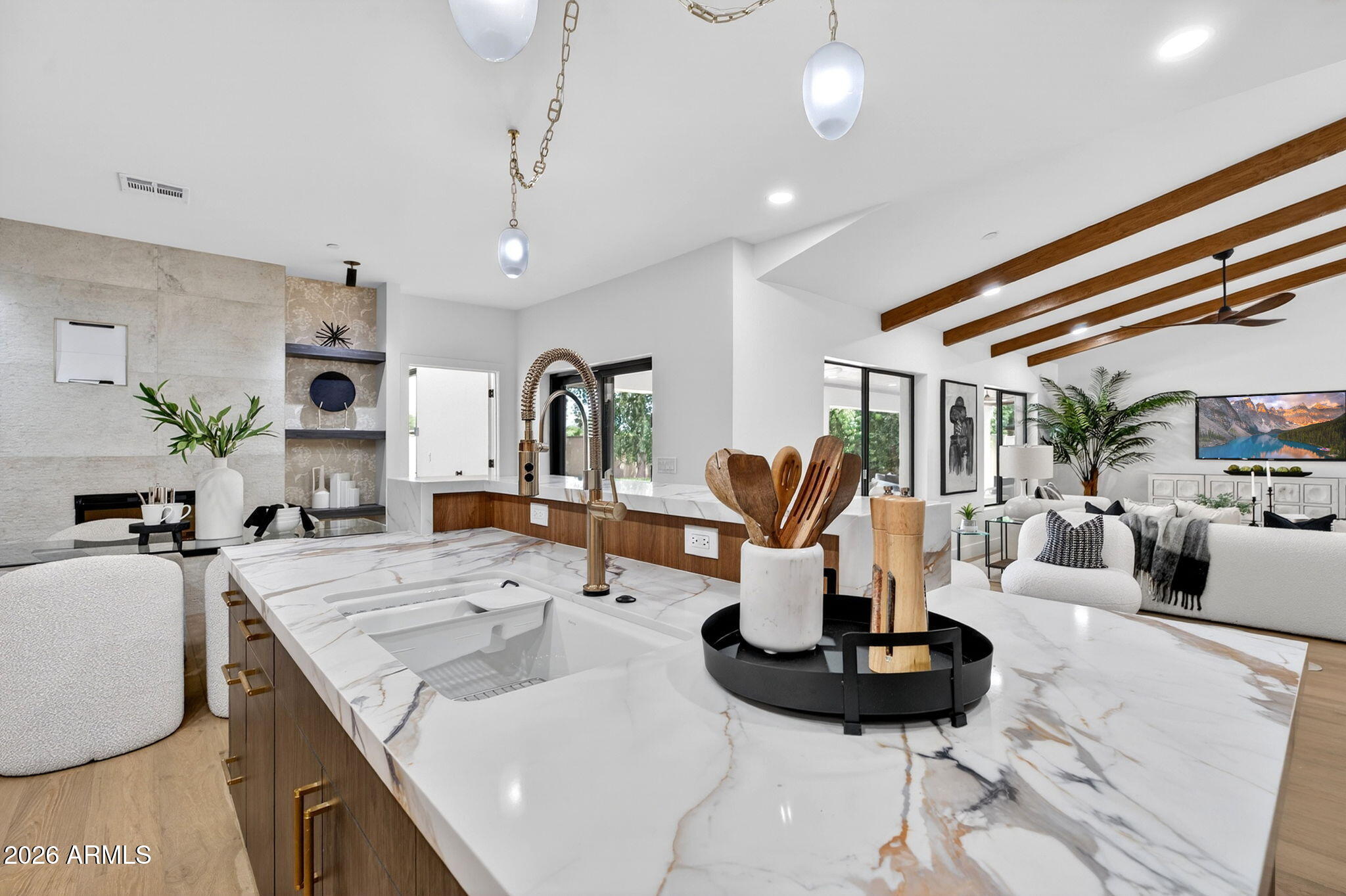 8220 E APPALOOSA Trail