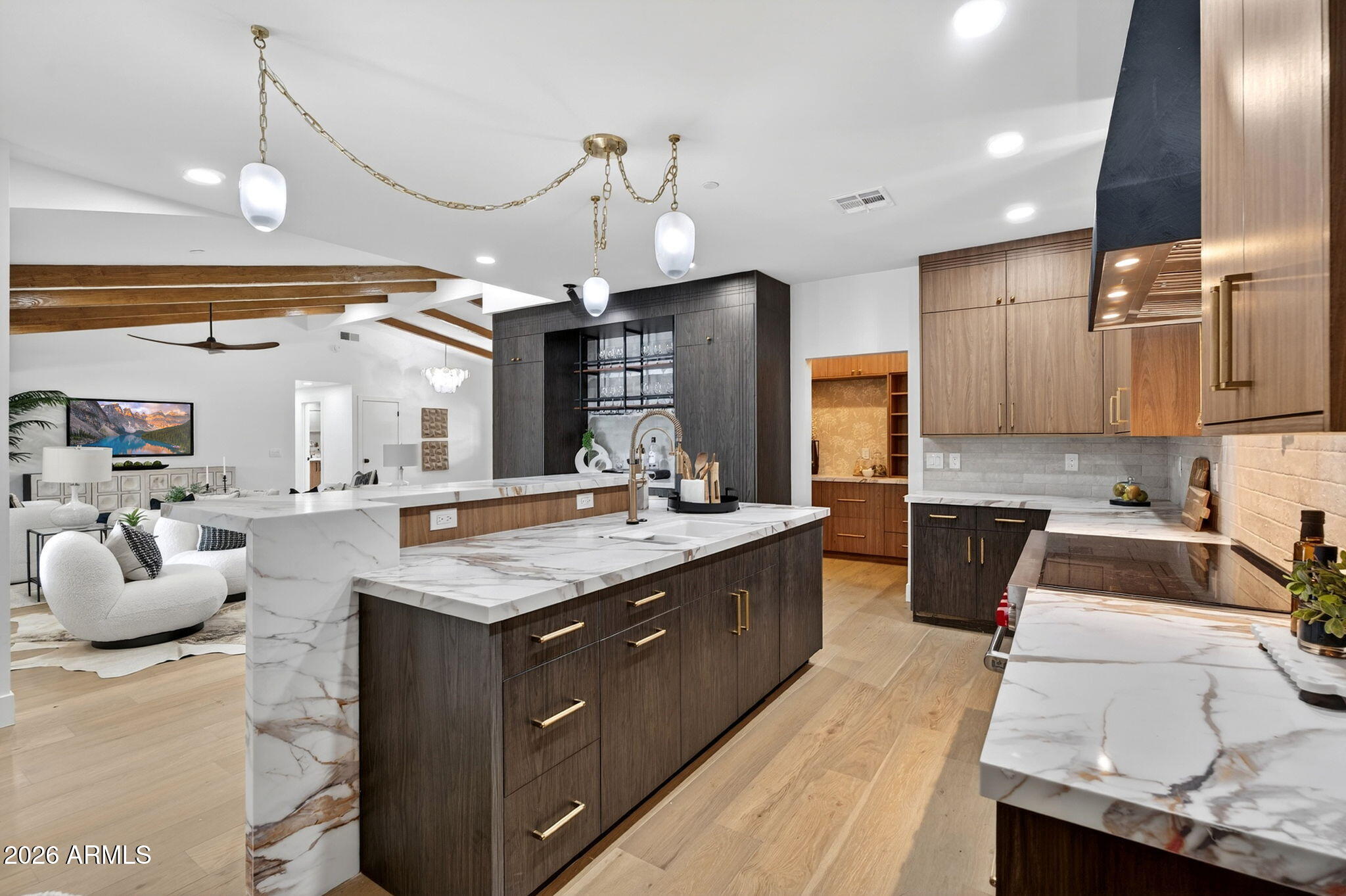8220 E APPALOOSA Trail