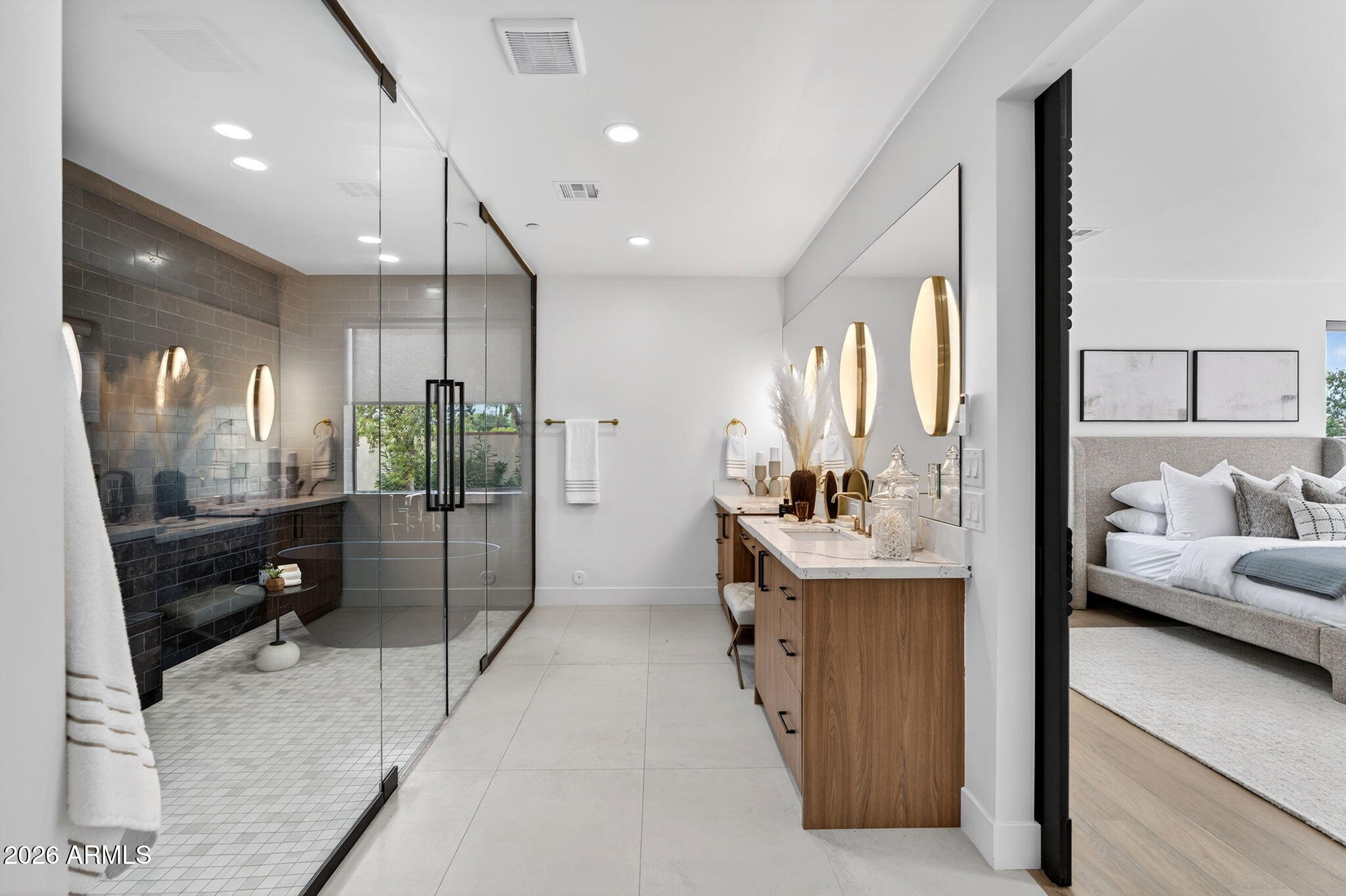 8220 E APPALOOSA Trail