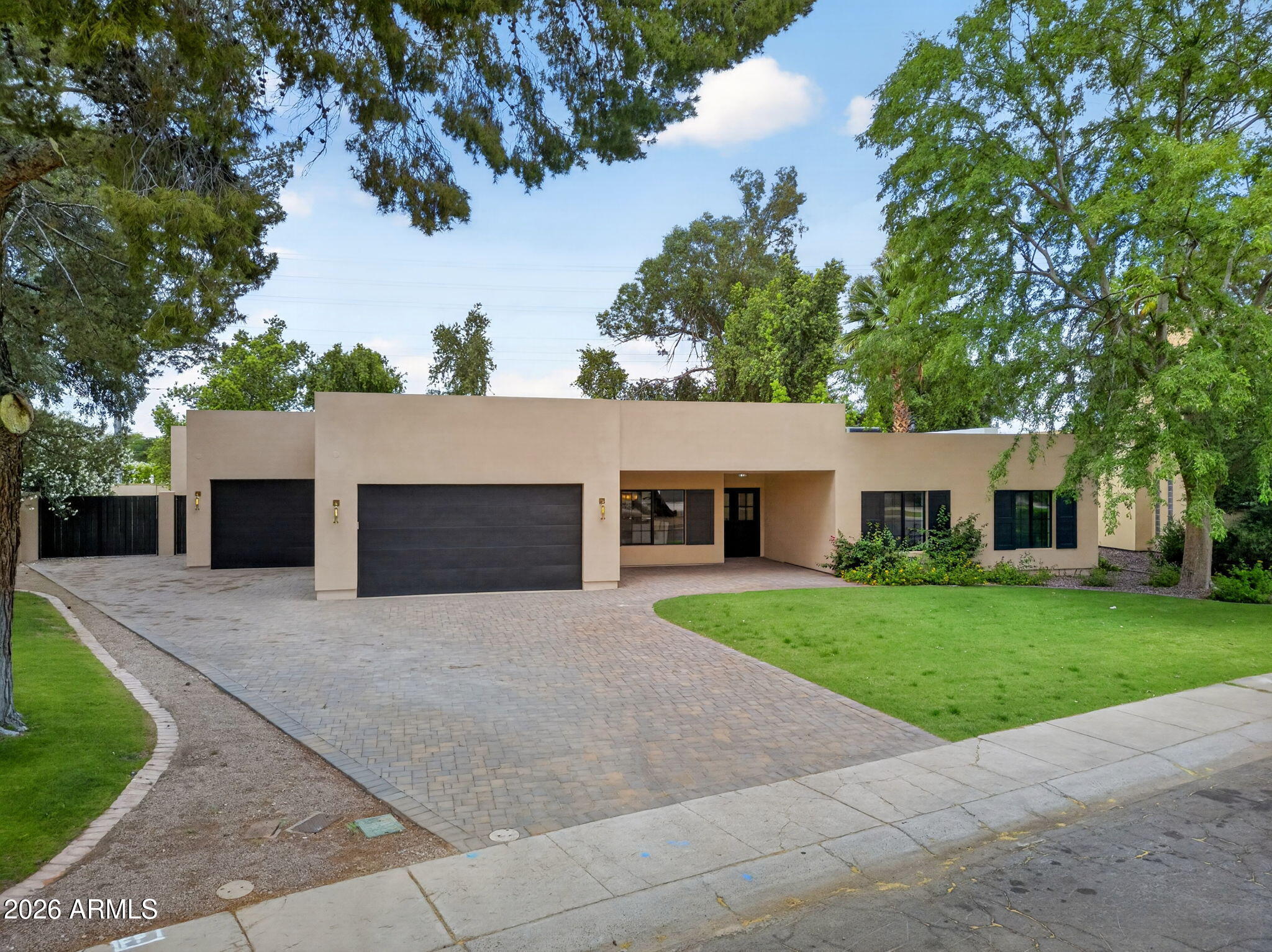 8220 E APPALOOSA Trail