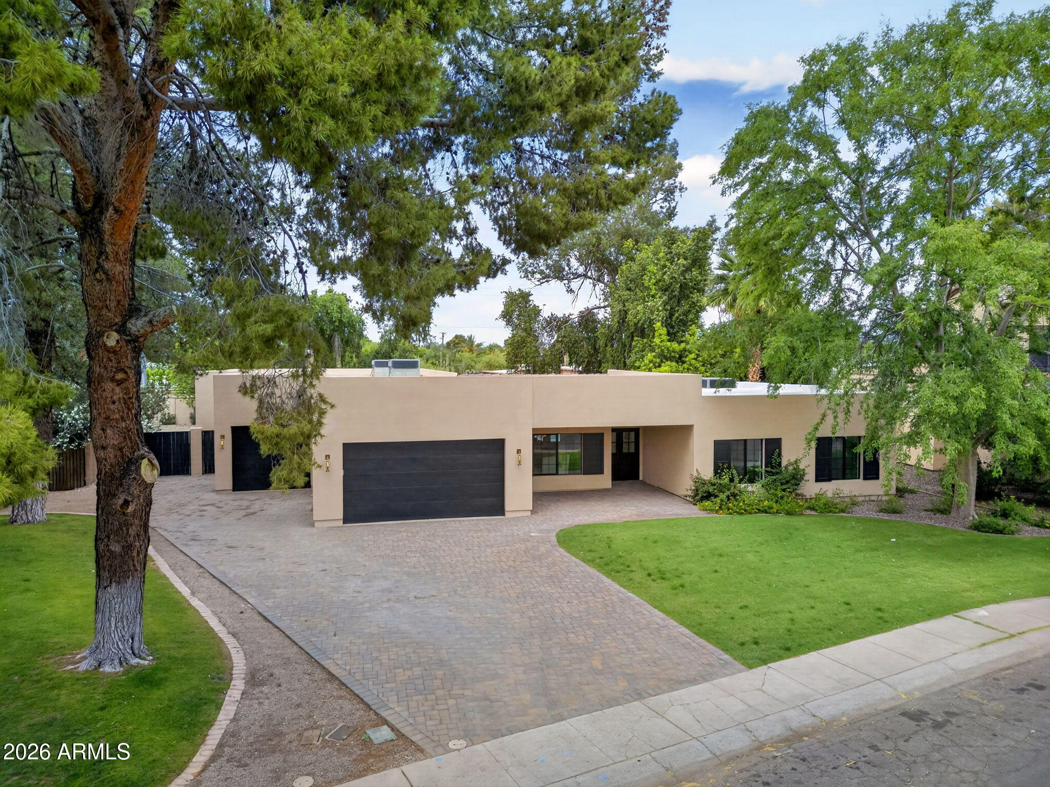 8220 E APPALOOSA Trail