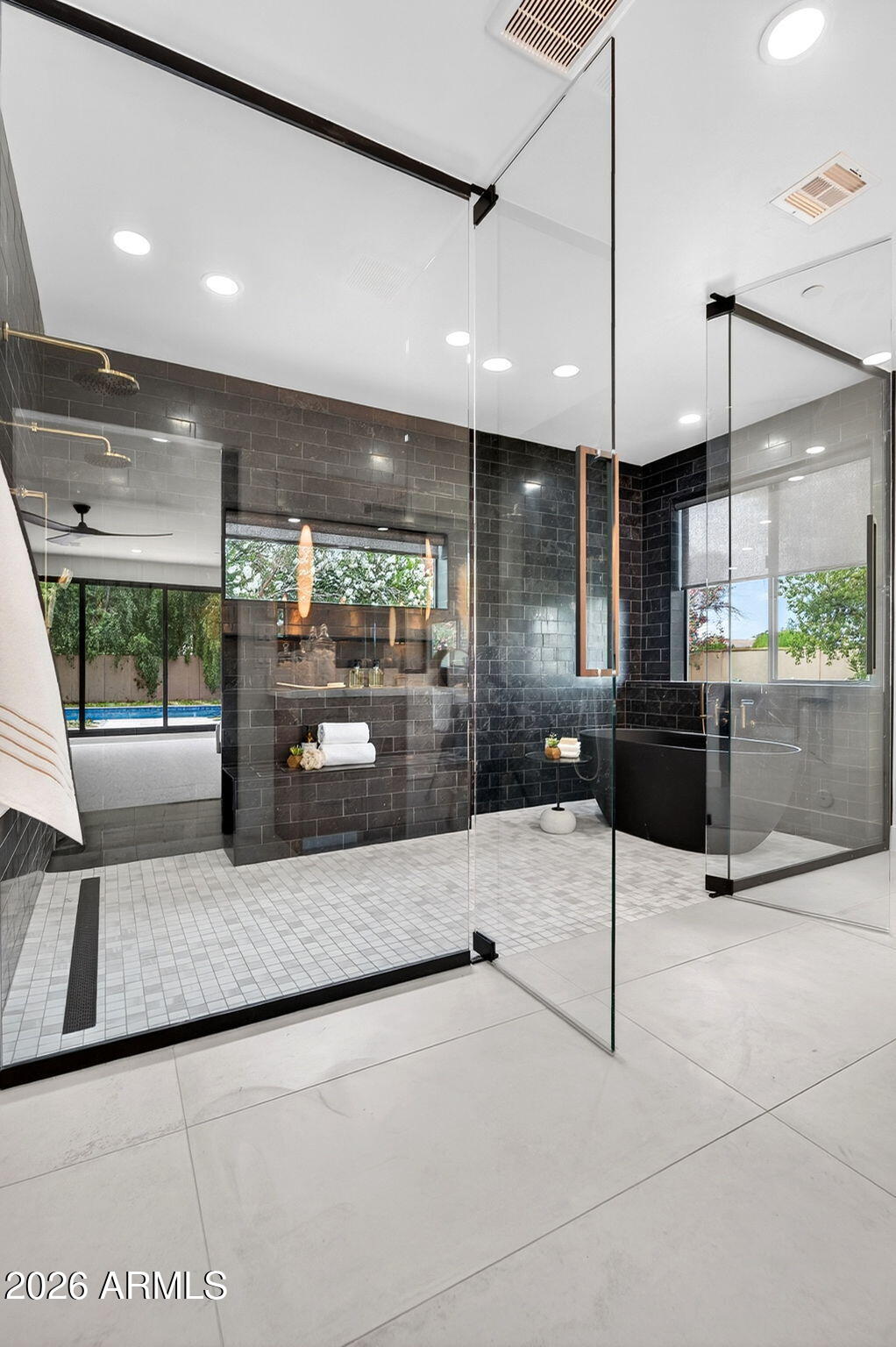 8220 E APPALOOSA Trail