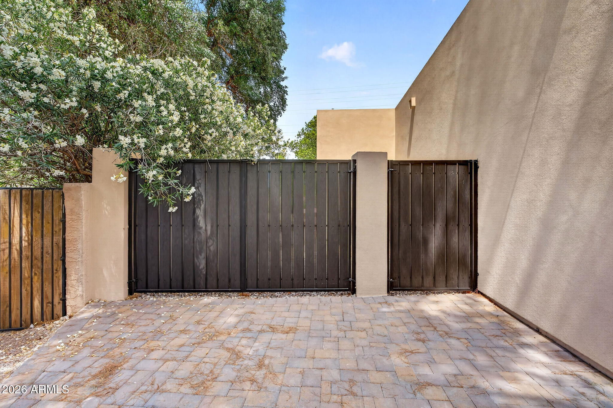 8220 E APPALOOSA Trail
