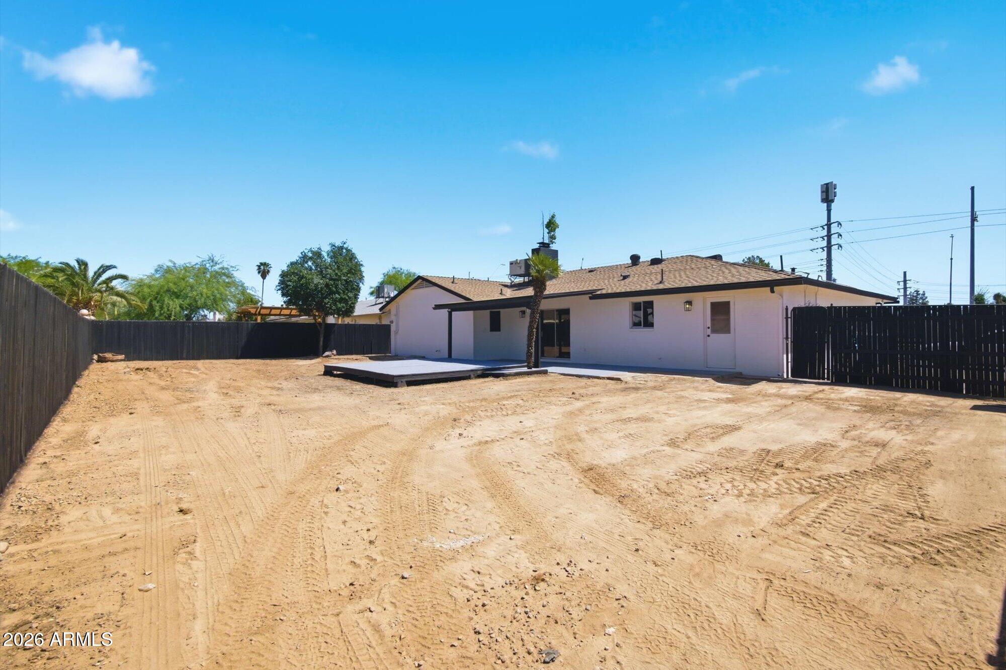 4036 W THUNDERBIRD Road