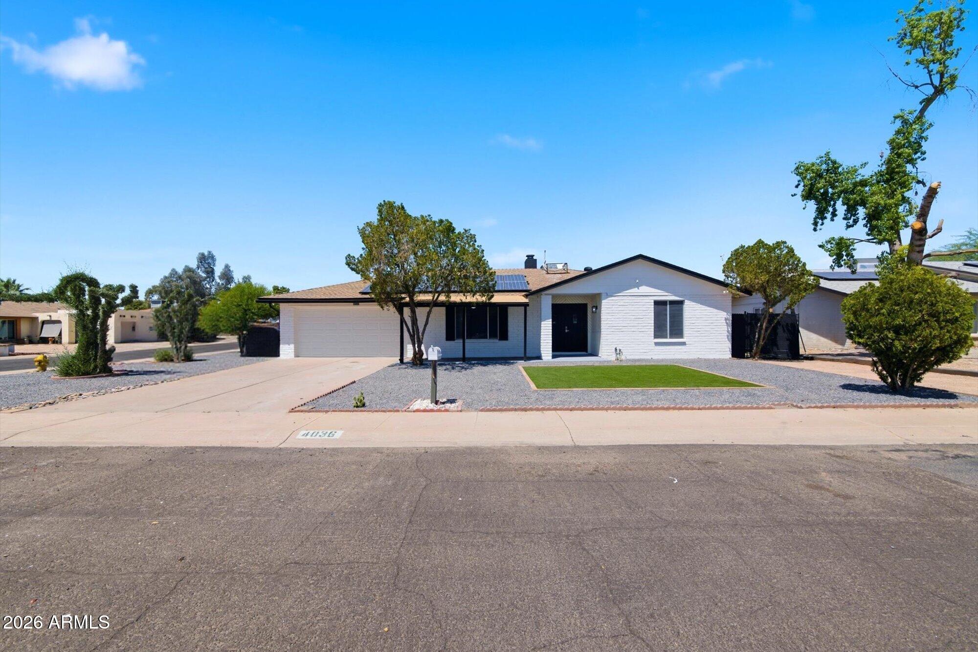 4036 W THUNDERBIRD Road