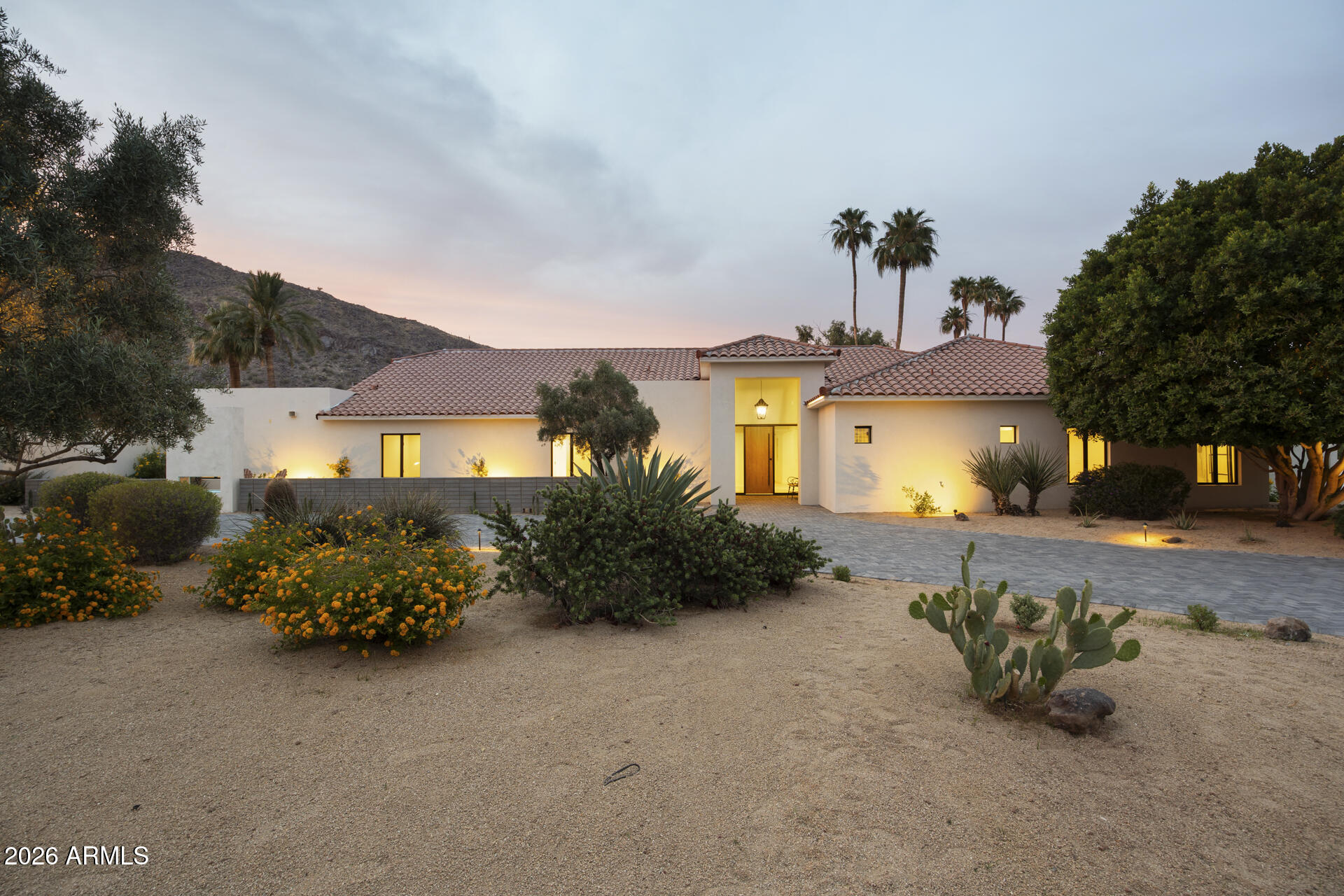 6230 E ALTA HACIENDA Drive