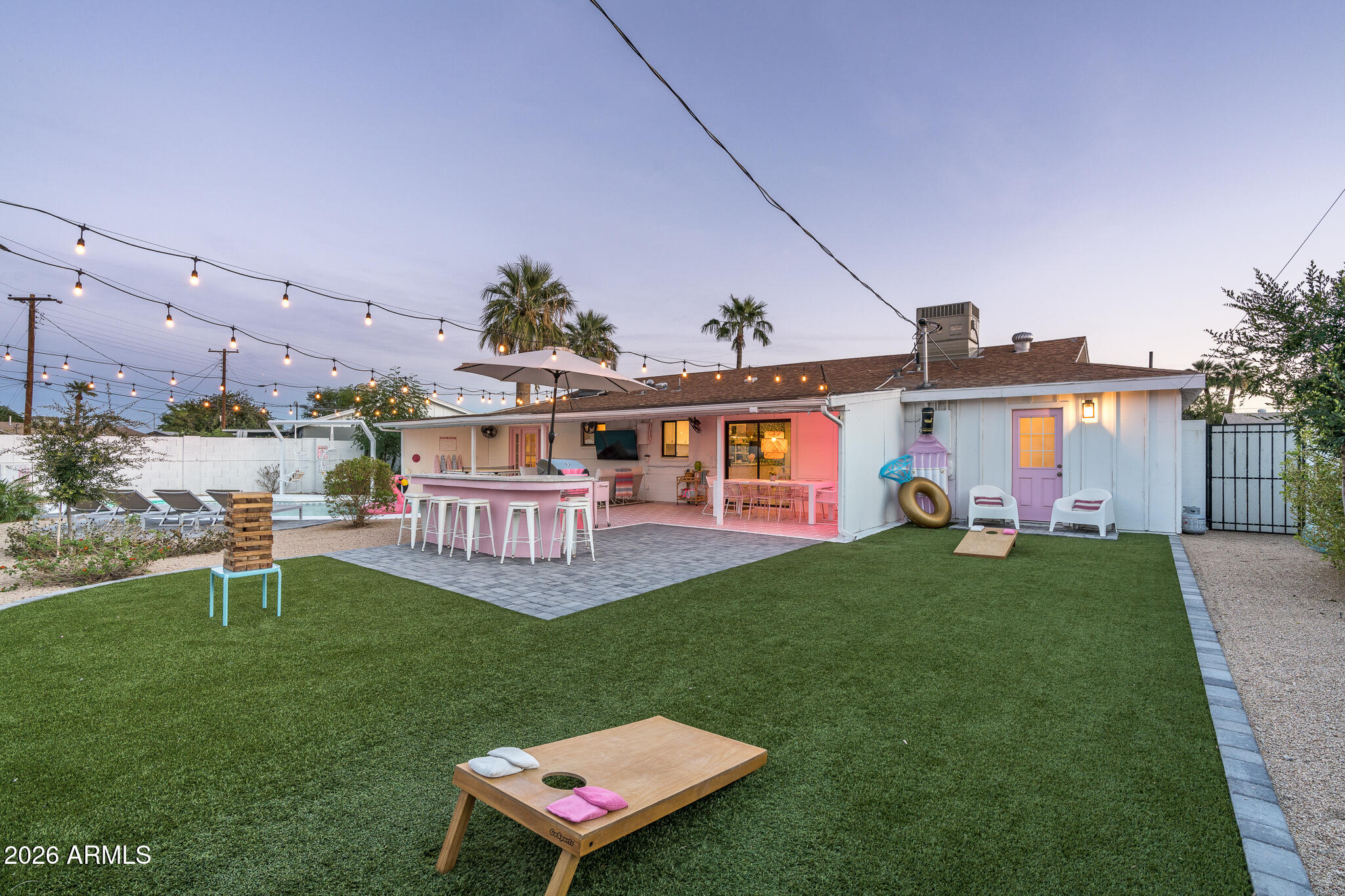 7262 E MCKINLEY Street