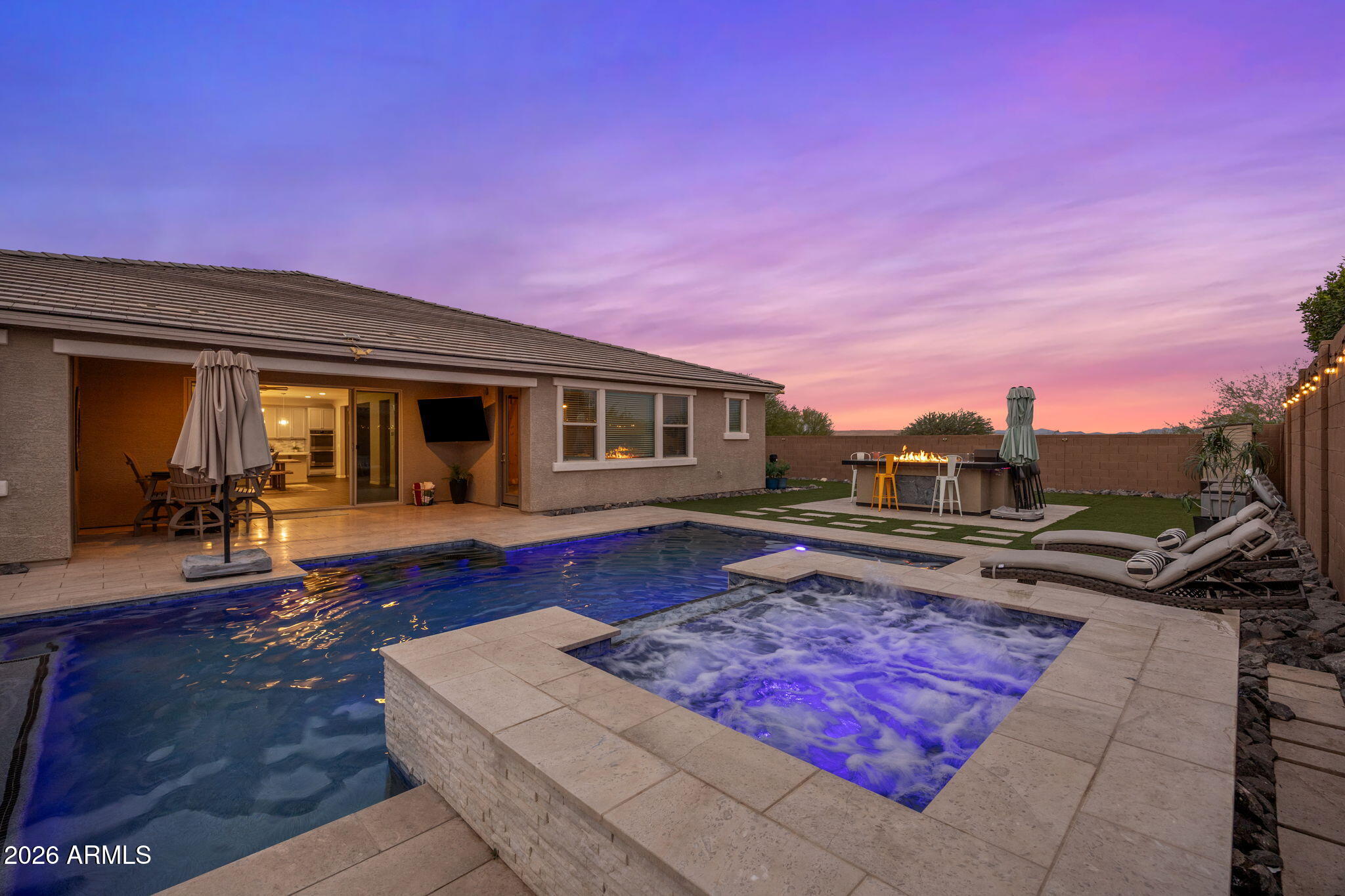 12515 W TUCKEY Lane