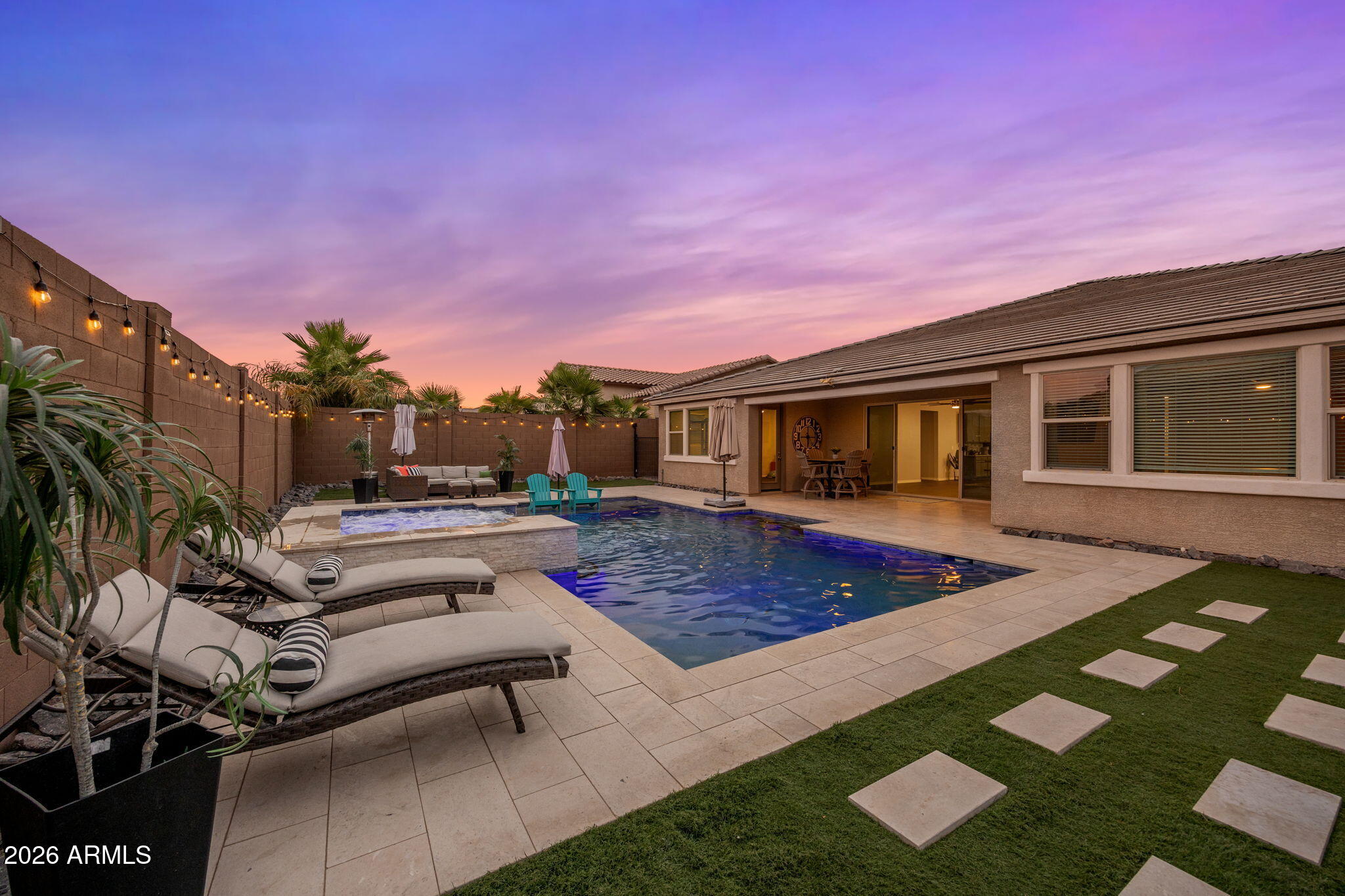 12515 W TUCKEY Lane