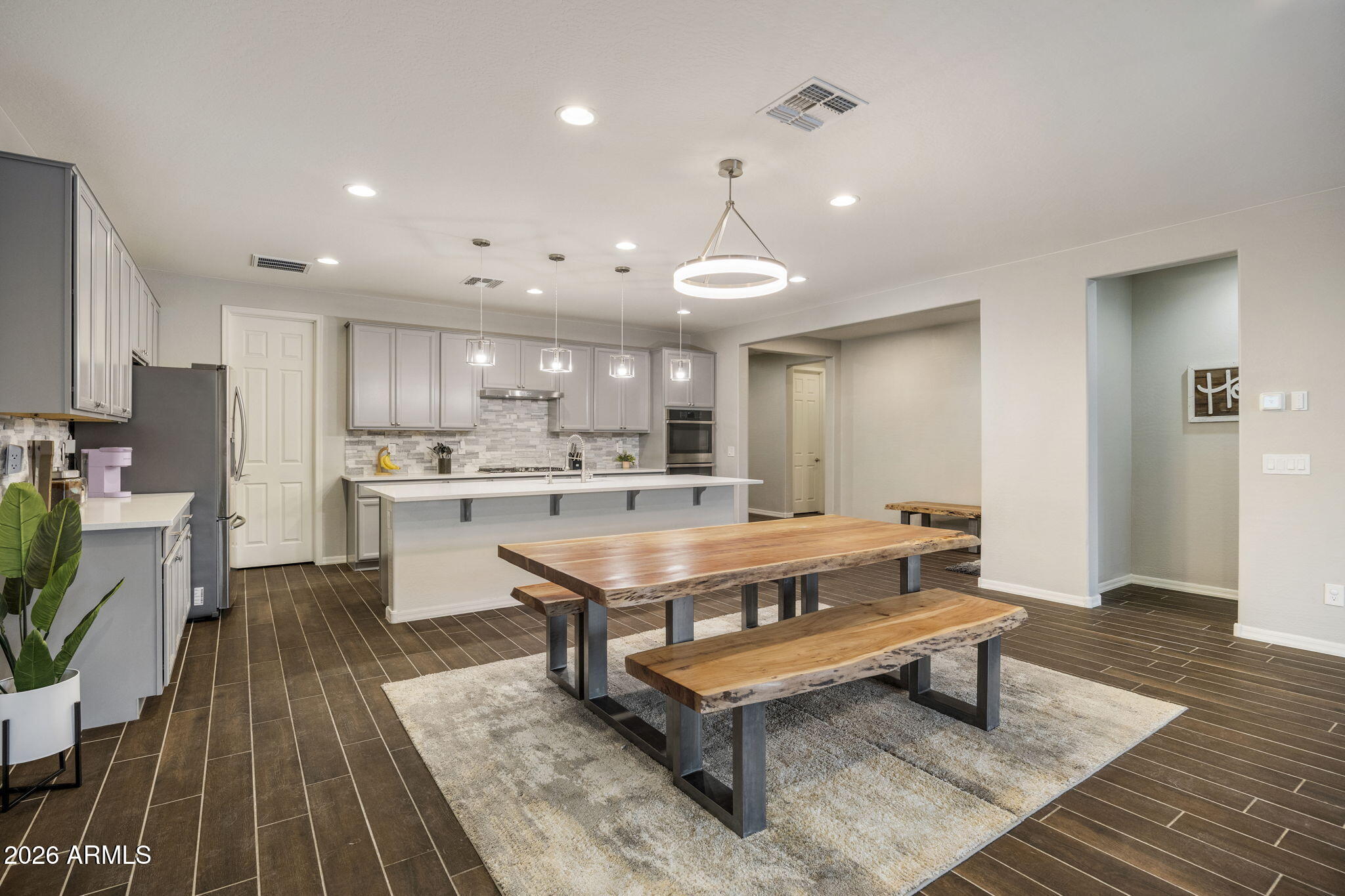 12515 W TUCKEY Lane