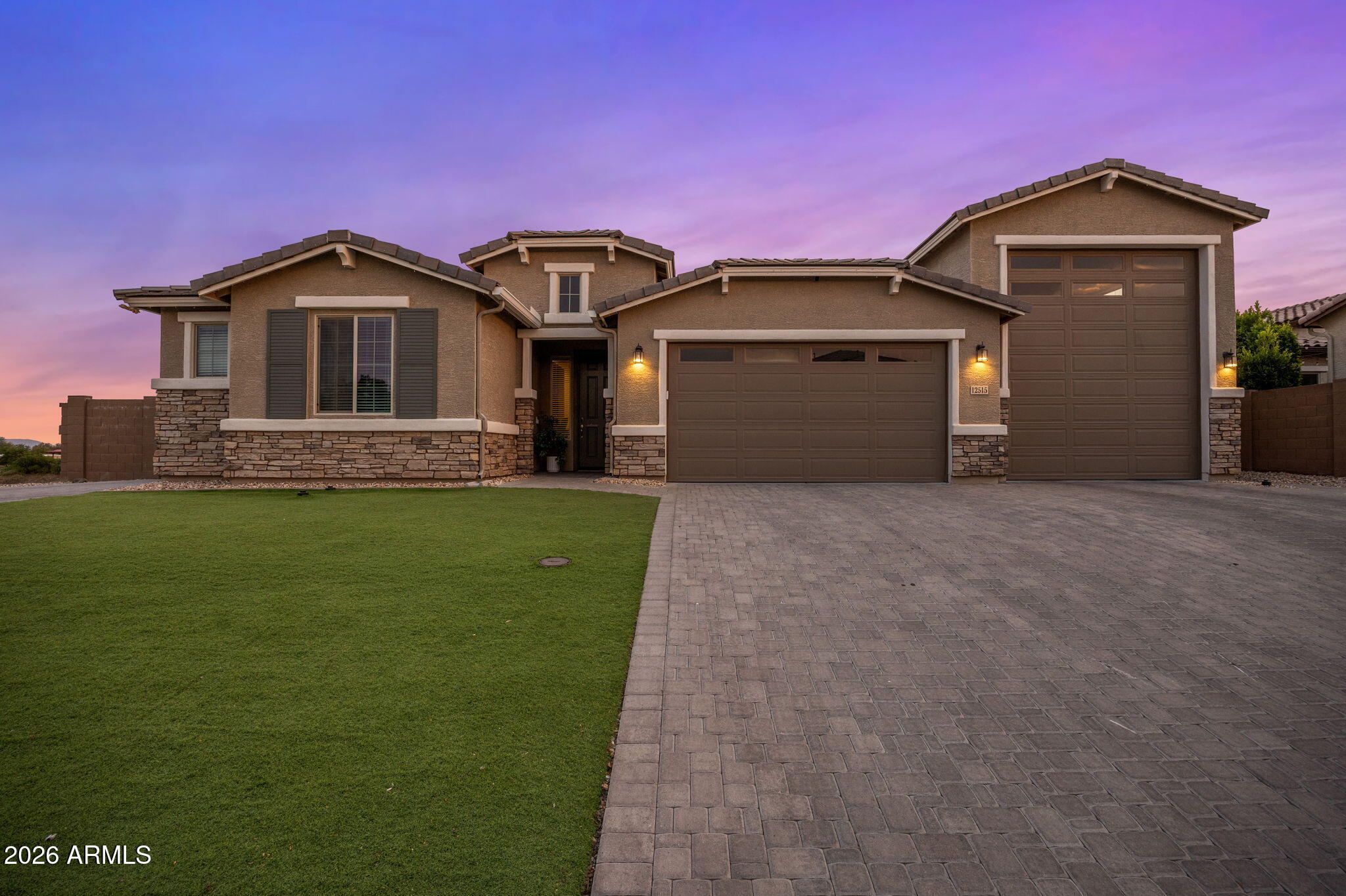 12515 W TUCKEY Lane