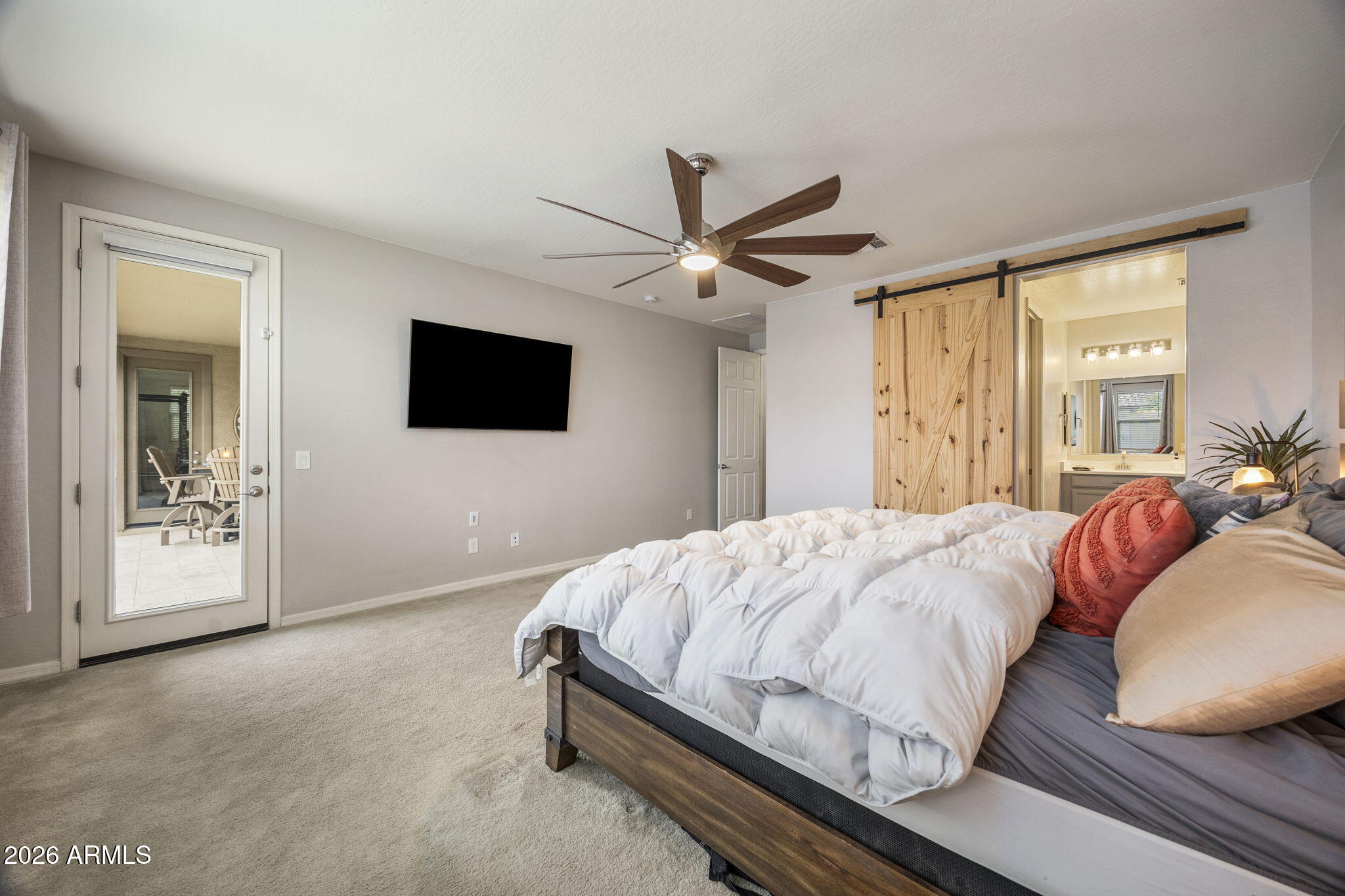 12515 W TUCKEY Lane