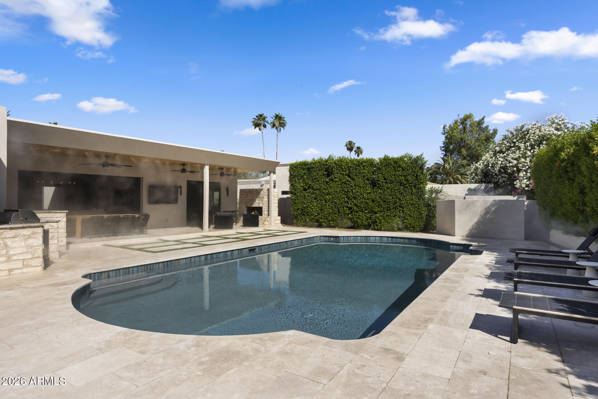 8159 N VIA BUENO