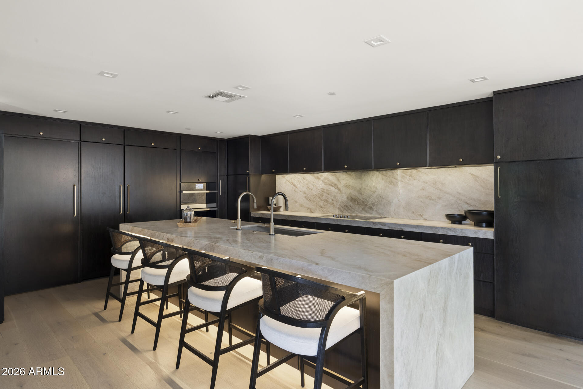 8159 N VIA BUENO
