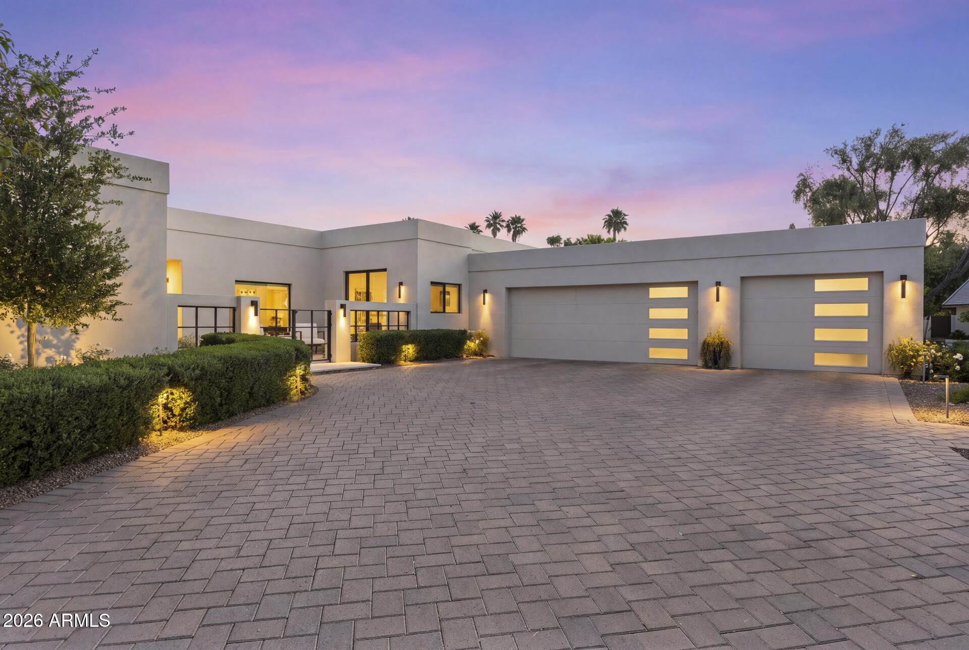 8159 N VIA BUENO