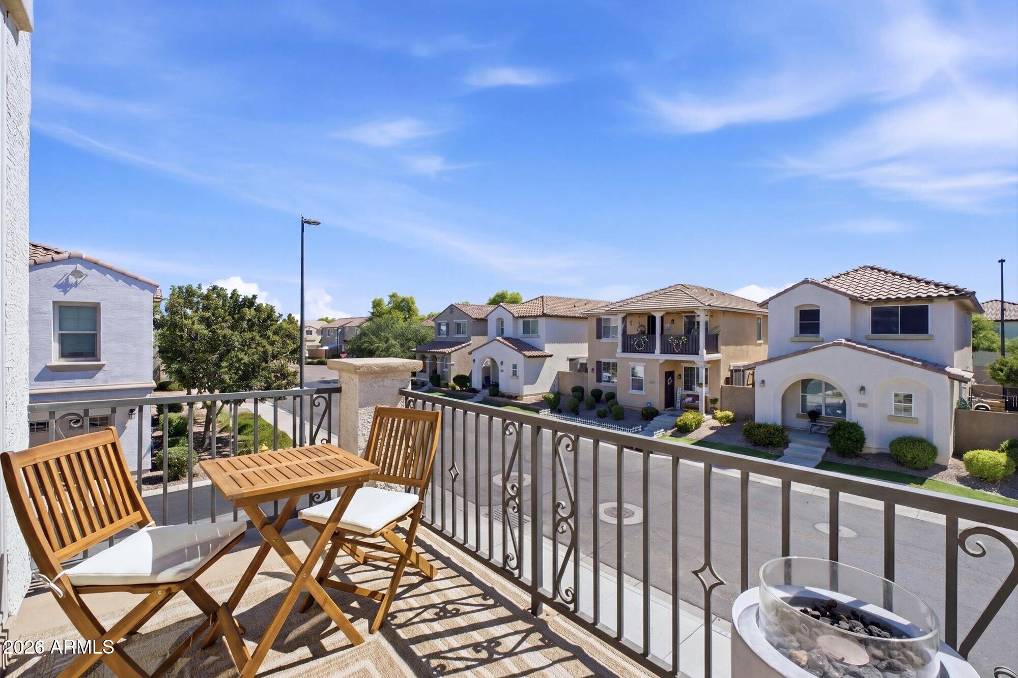 2245 S SABINO Drive 105