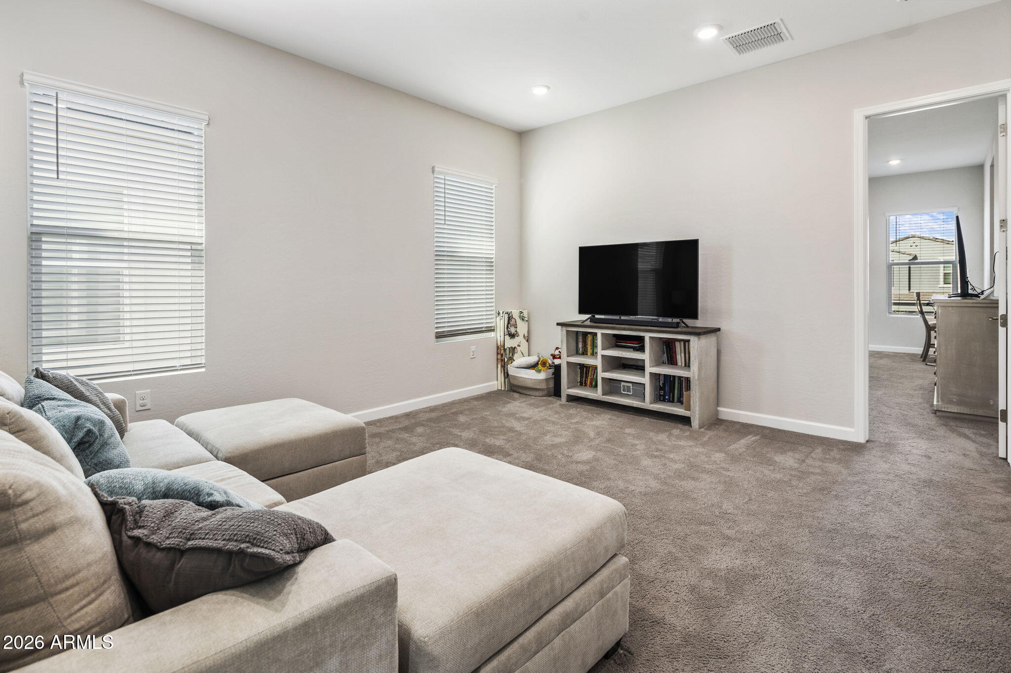 5024 E CAMPO BELLO Drive