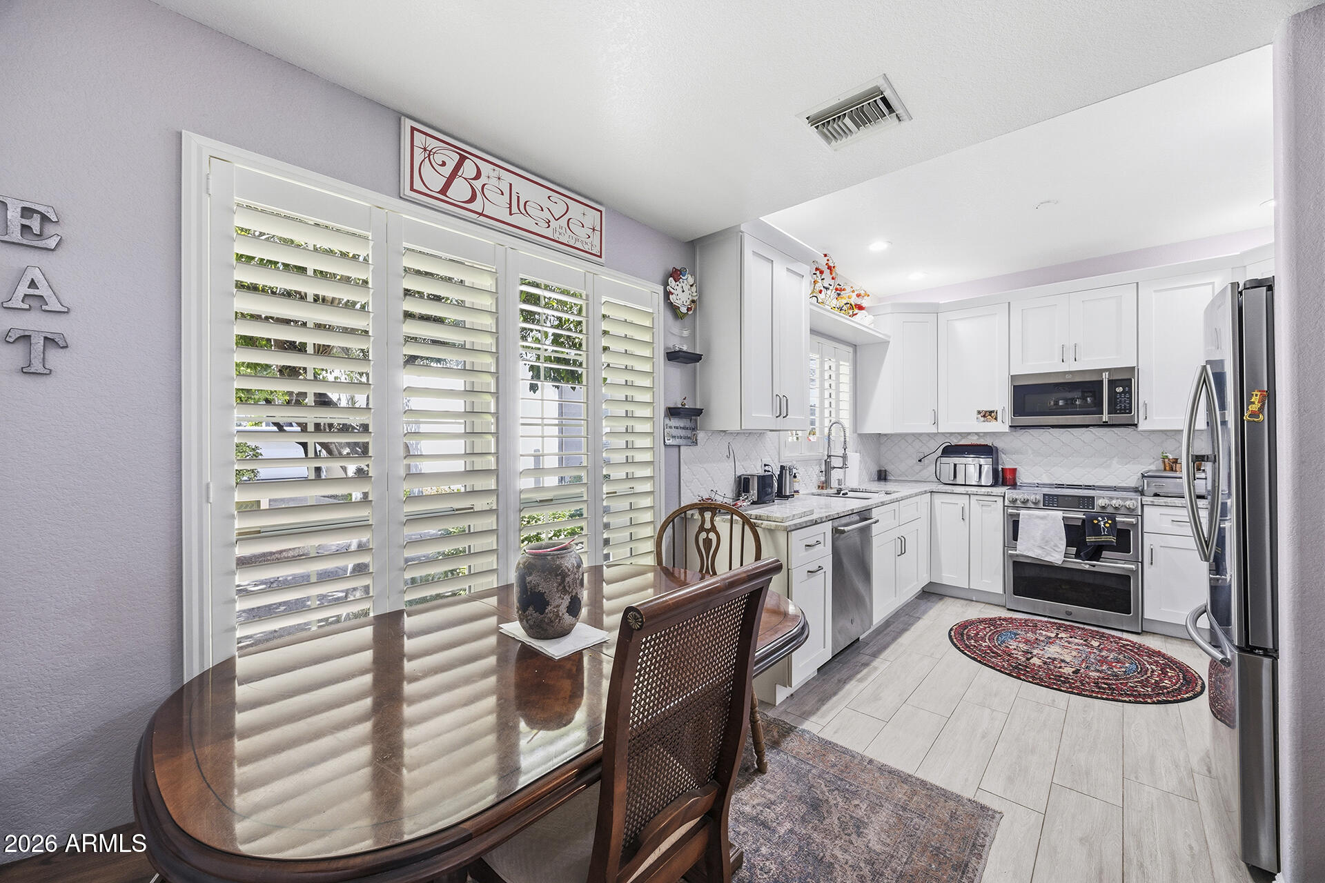 5200 S LAKESHORE Drive 116