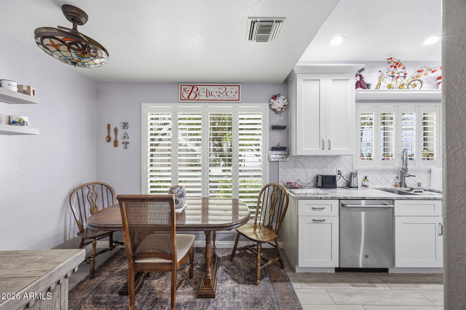 5200 S LAKESHORE Drive 116
