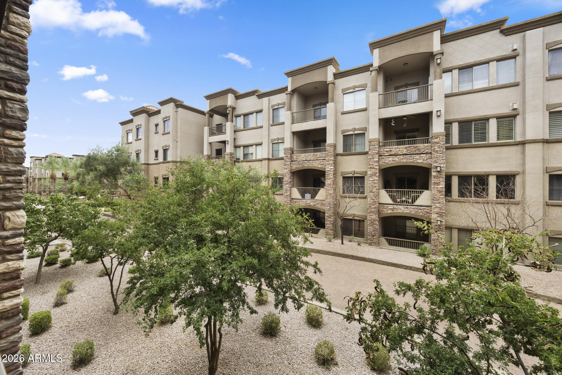 5450 E DEER VALLEY Drive 2189