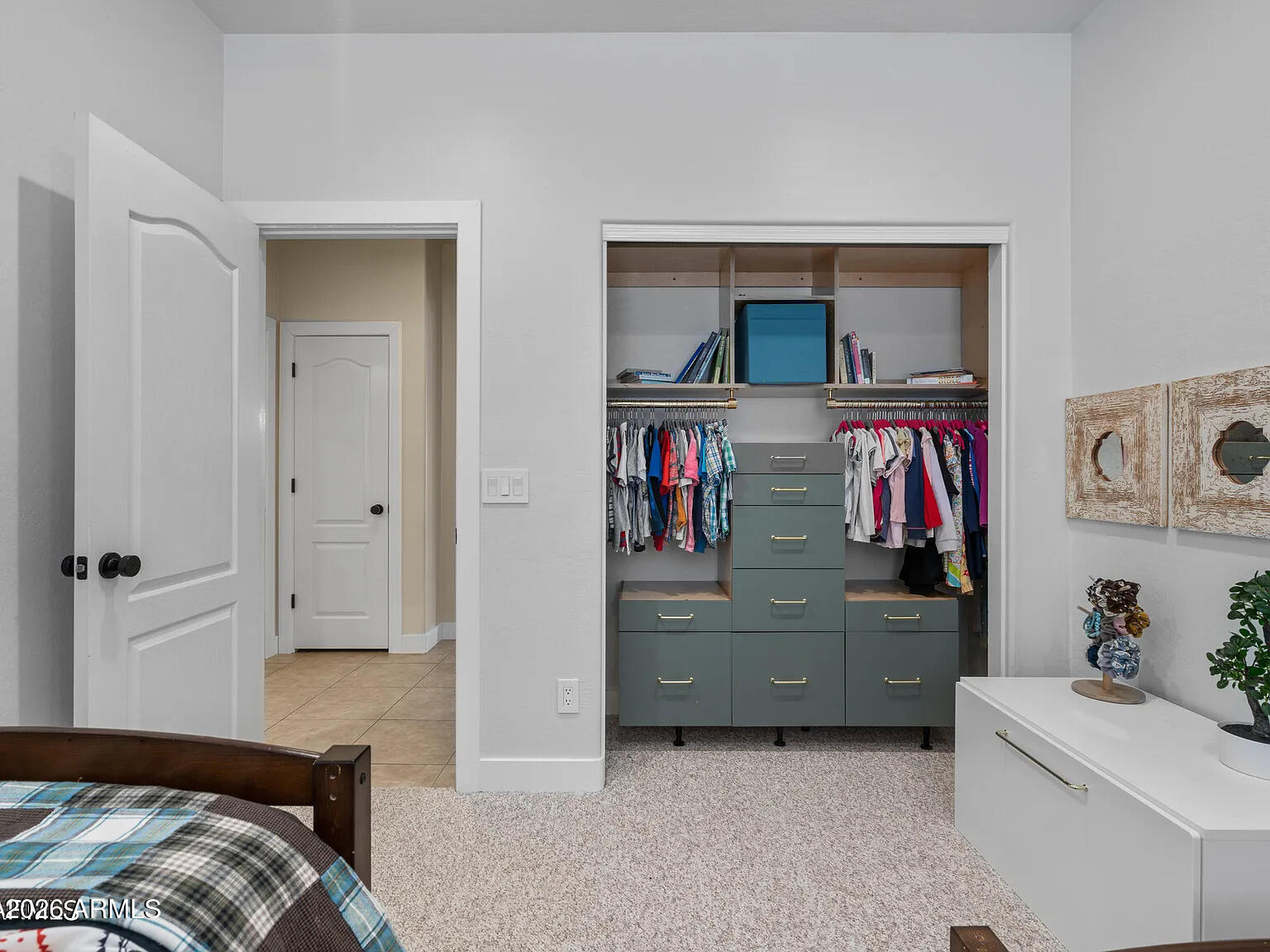 4587 E Barbarita Court