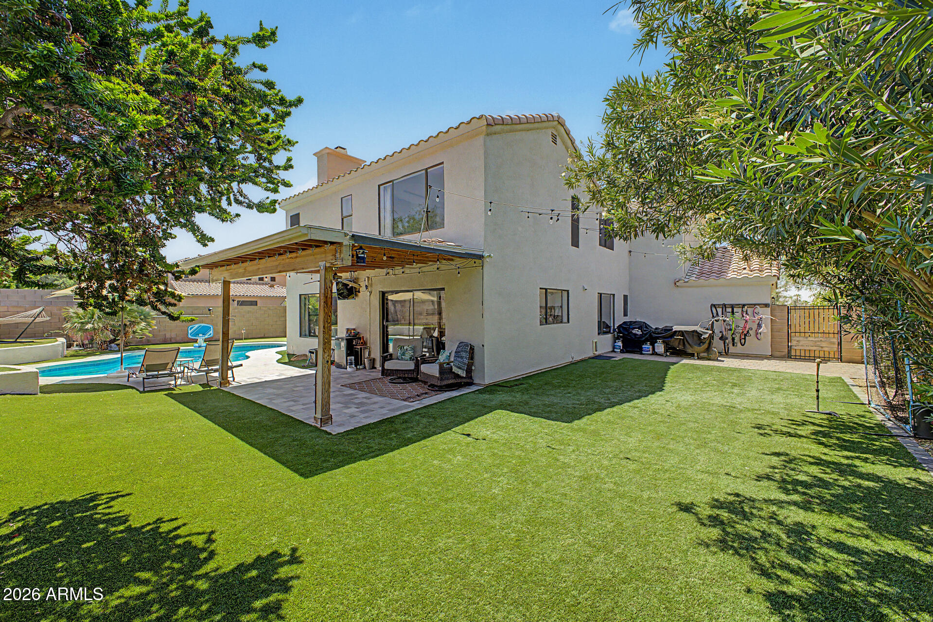 9014 E JANICE Way
