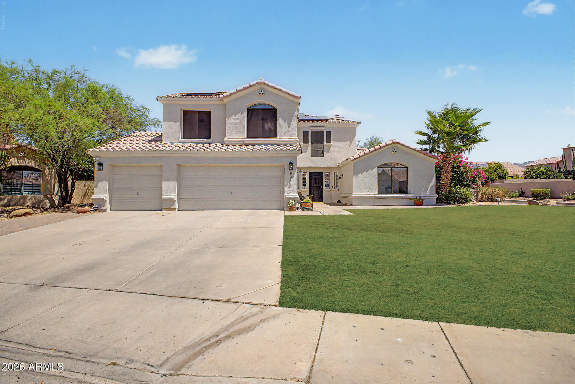 9014 E JANICE Way