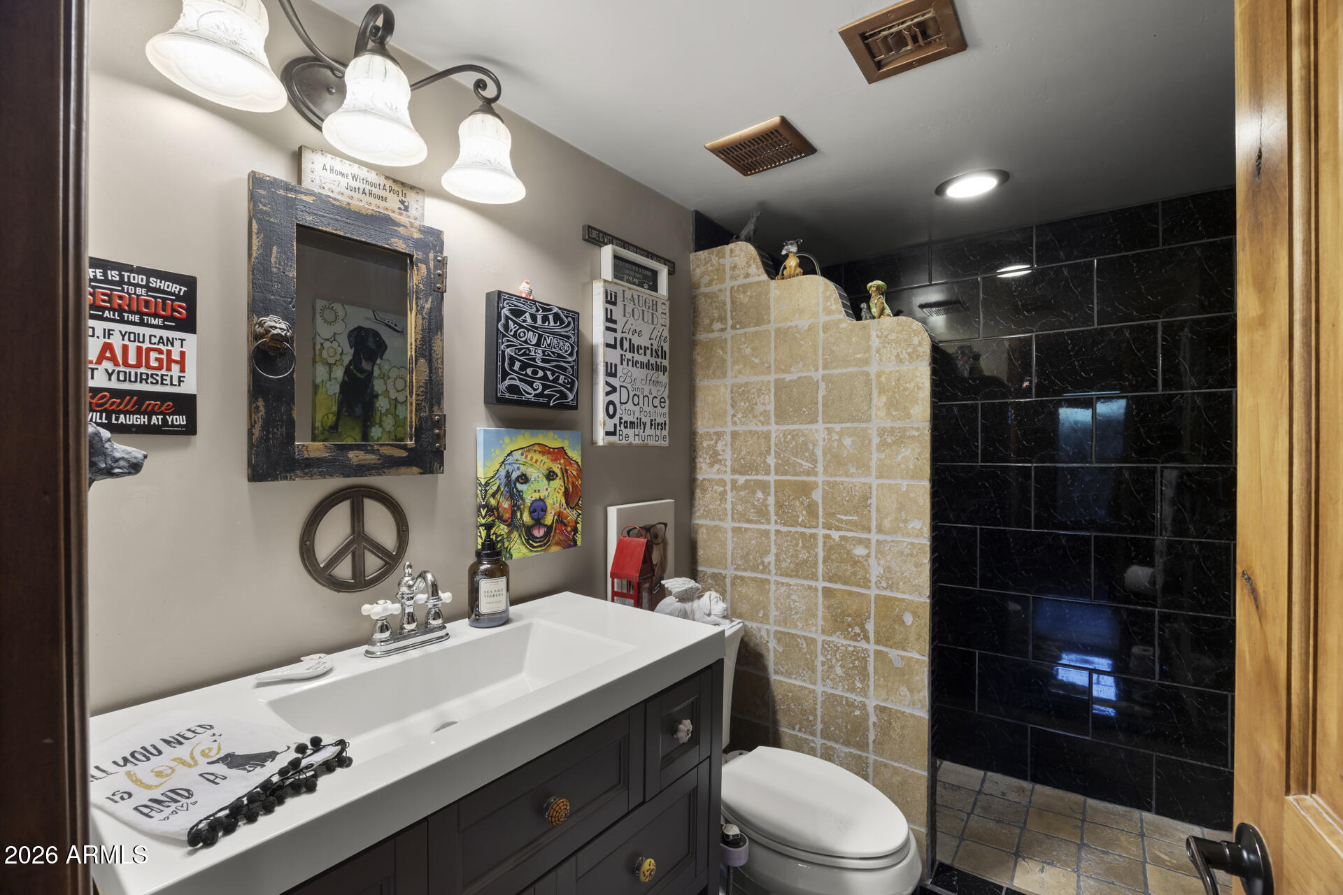 11611 N MISSION BELL Court