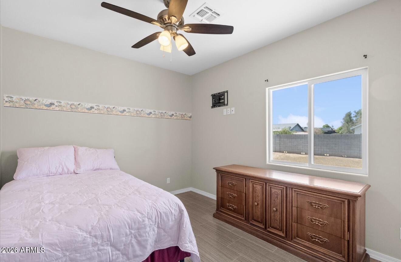 13139 W TUCKEY Lane