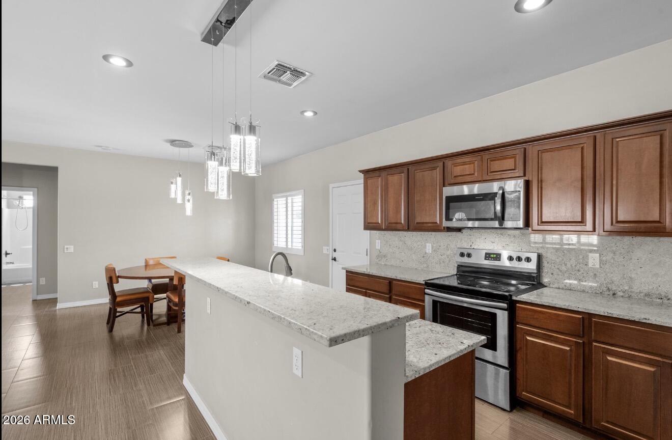 13139 W TUCKEY Lane