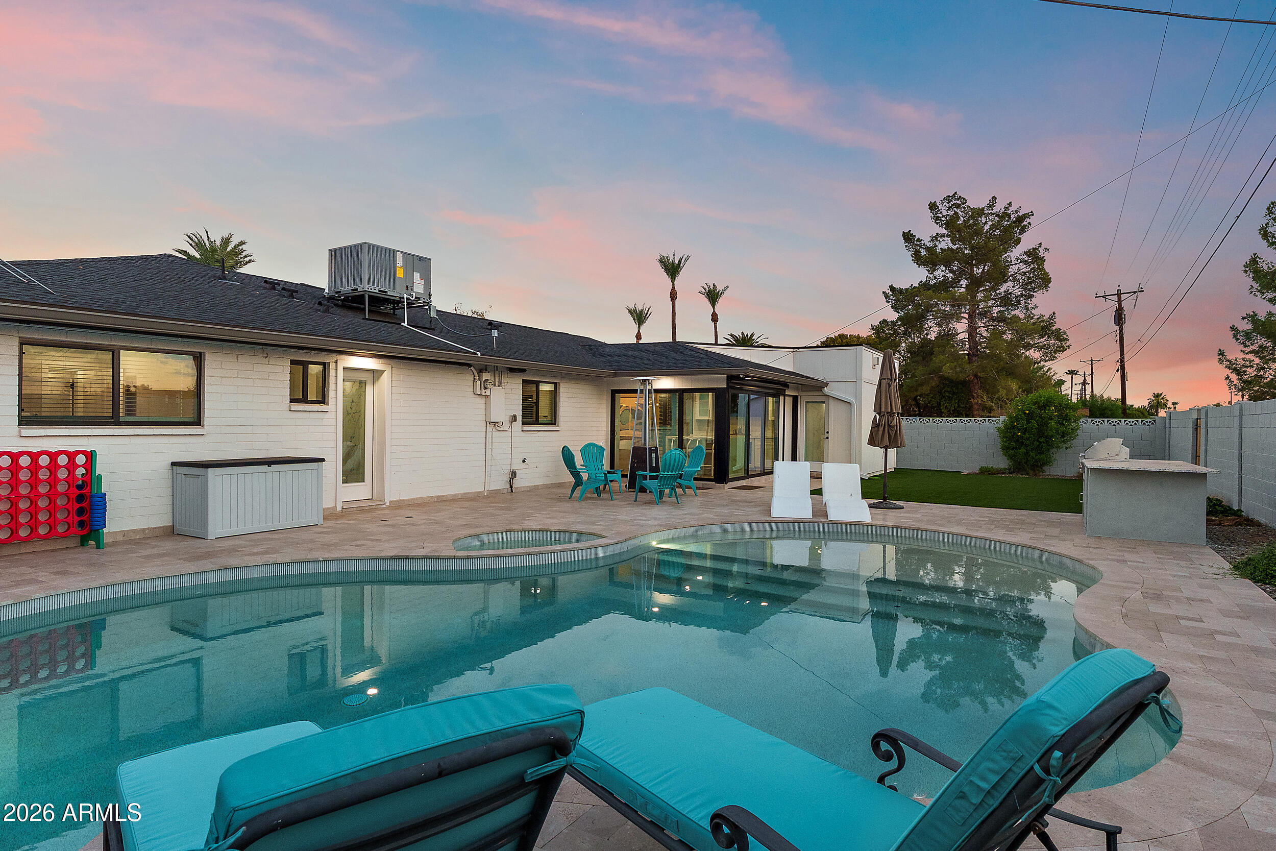 4546 N 86TH Street