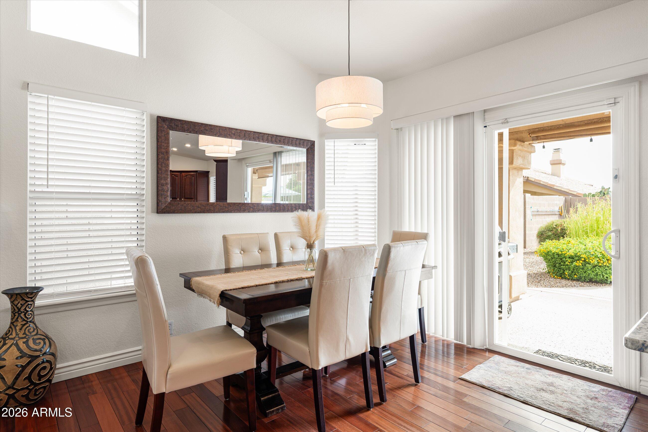4429 E VISTA VAL VERDE