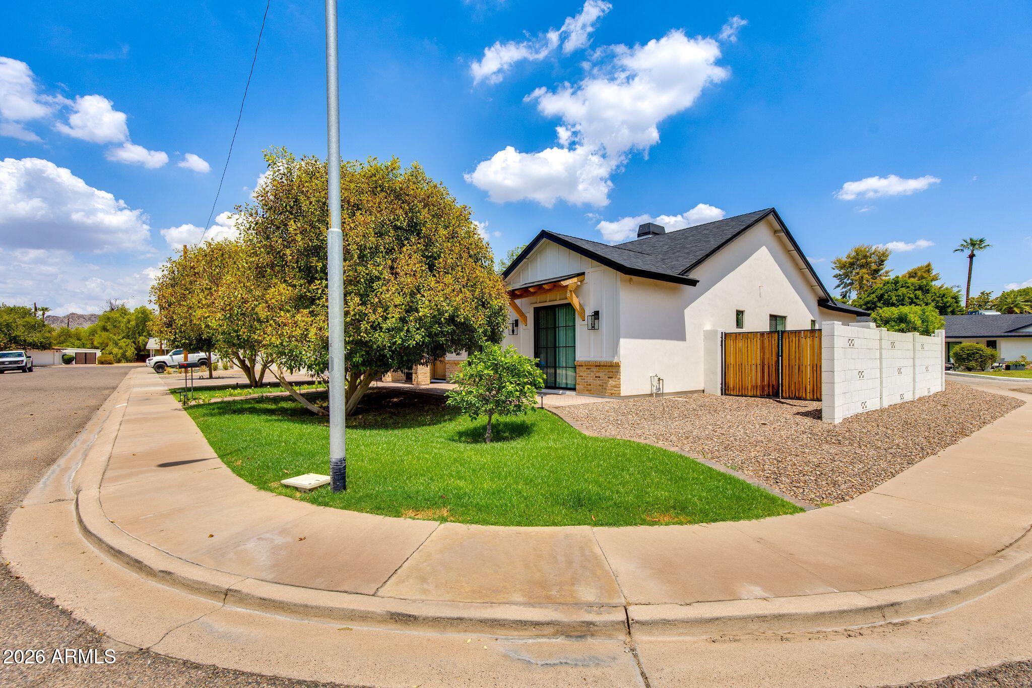 4725 N 33RD Street