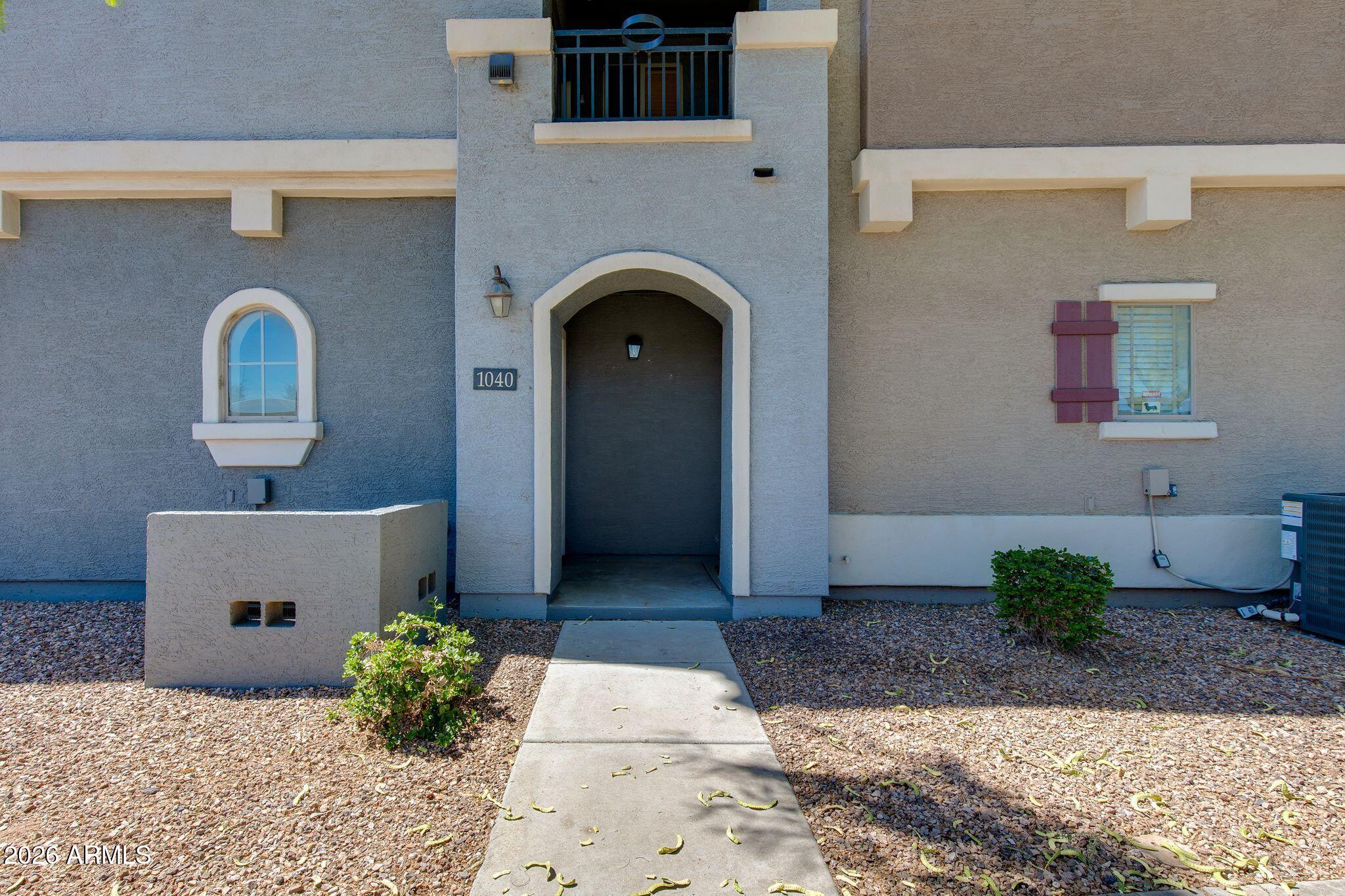 2401 E RIO SALADO Parkway 1040