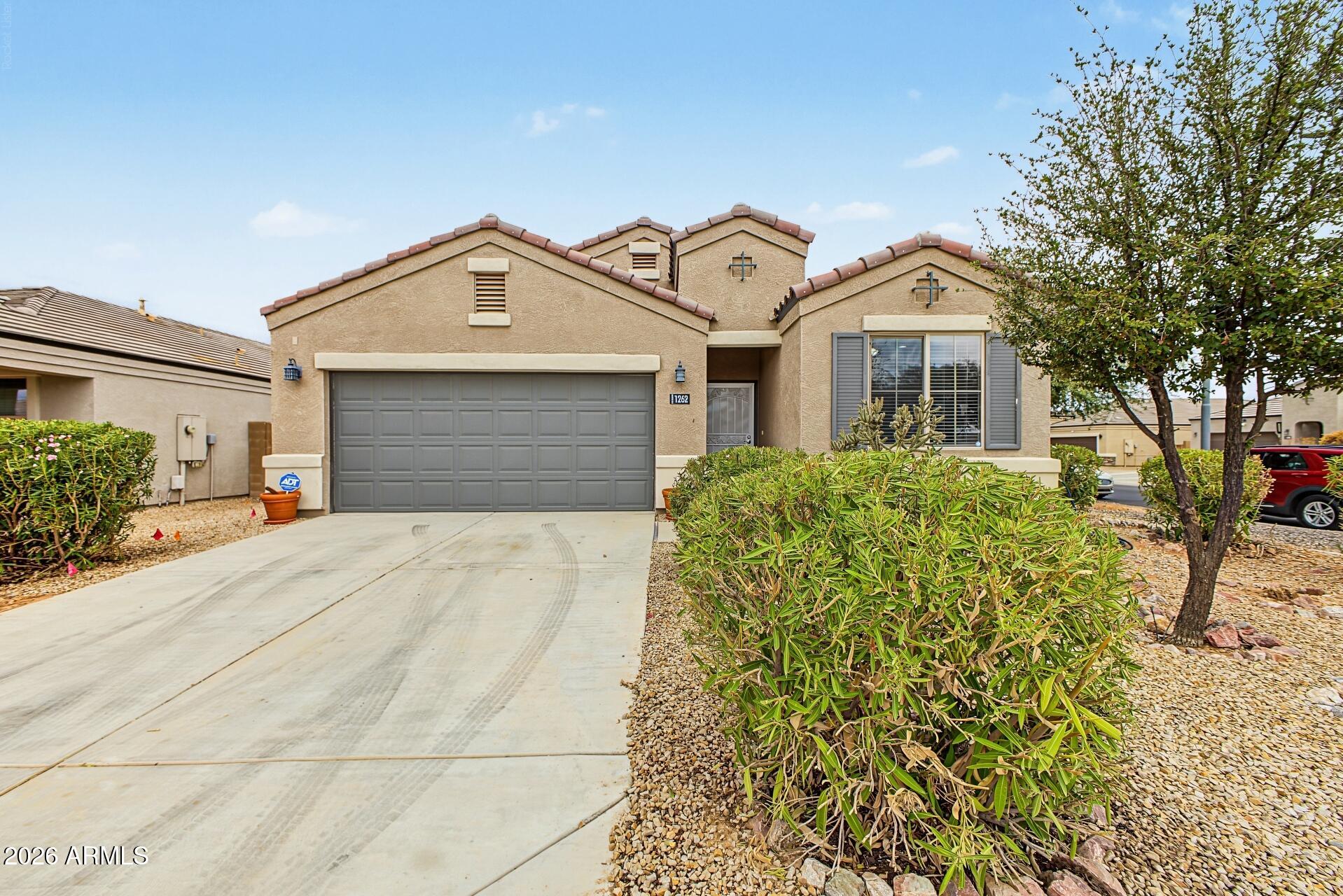 1262 E DENVIL Drive