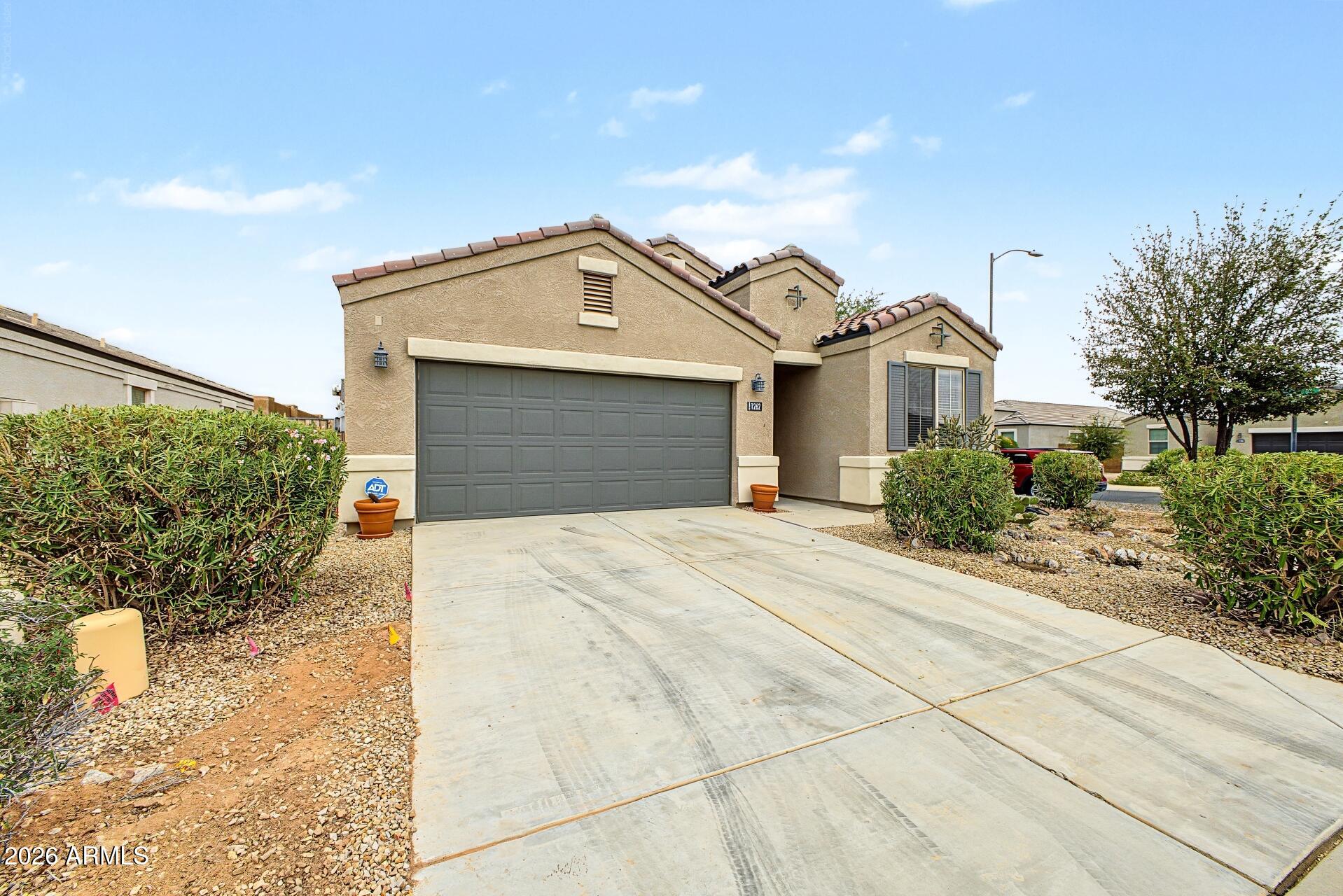 1262 E DENVIL Drive