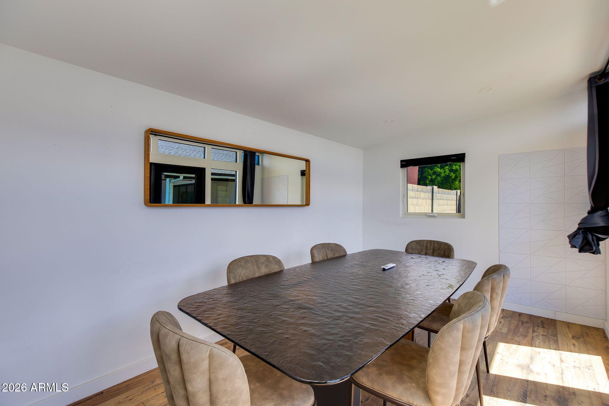 3914 N 87TH Street