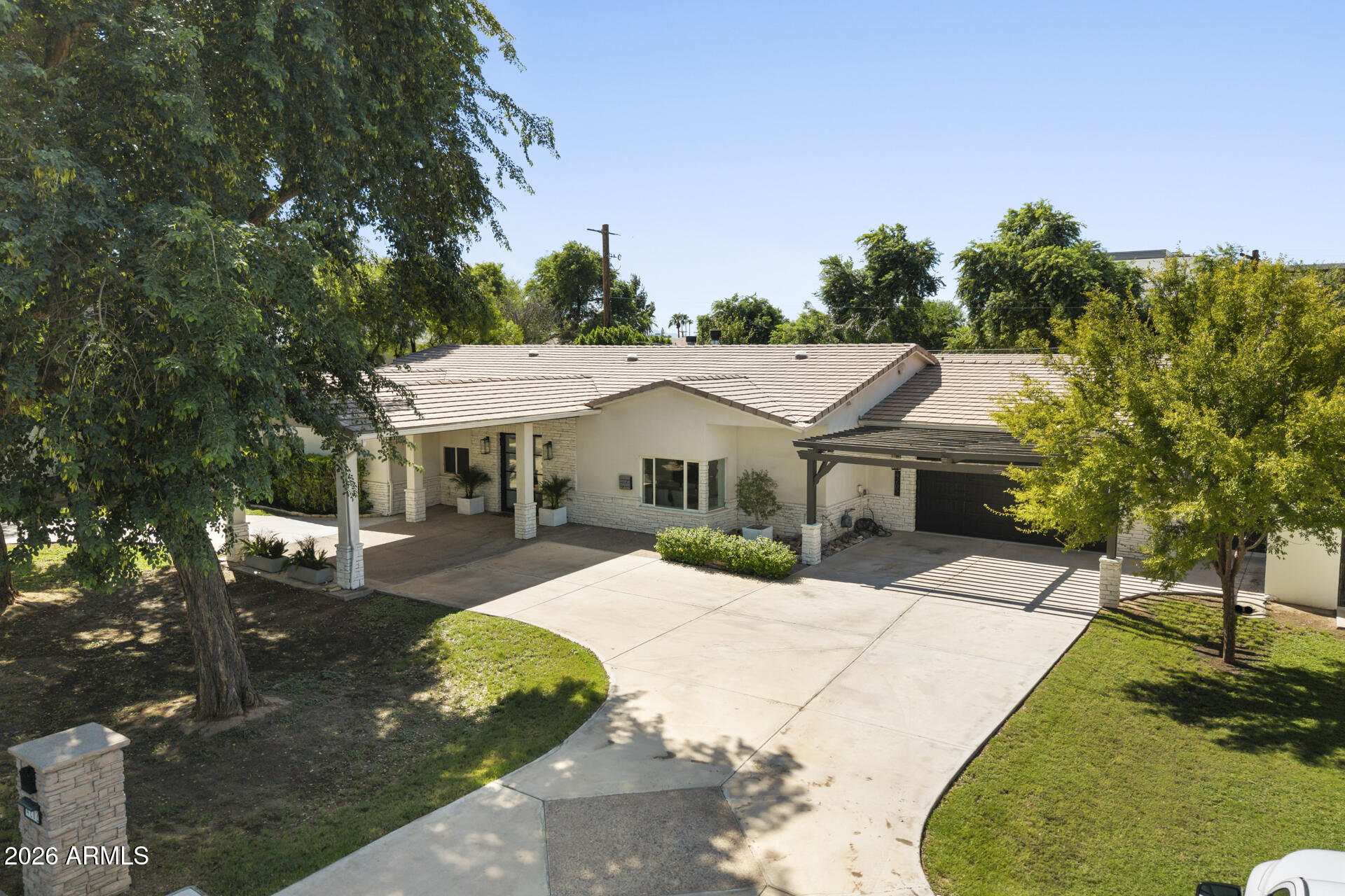 4202 N 33RD Street
