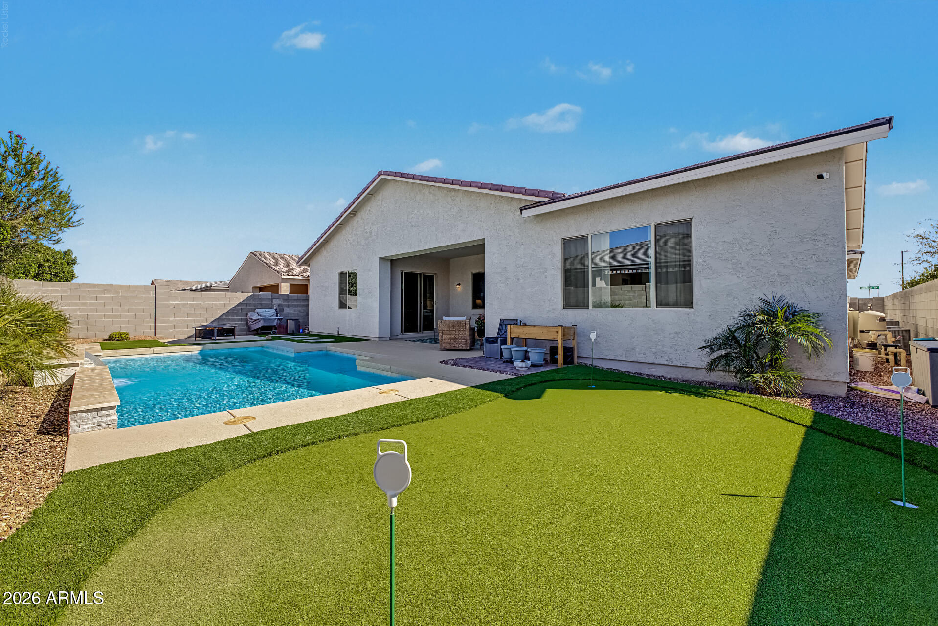 18418 W MEDLOCK Drive