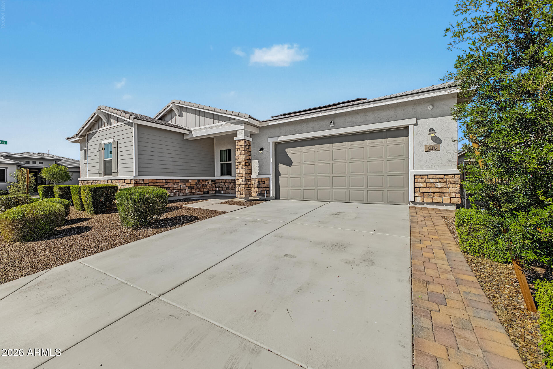 18418 W MEDLOCK Drive