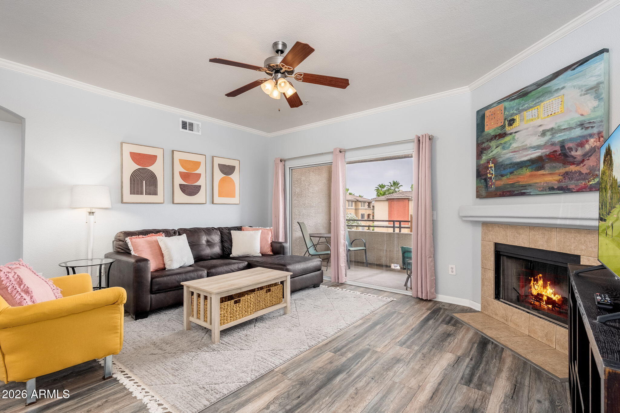5345 E VAN BUREN Street 364