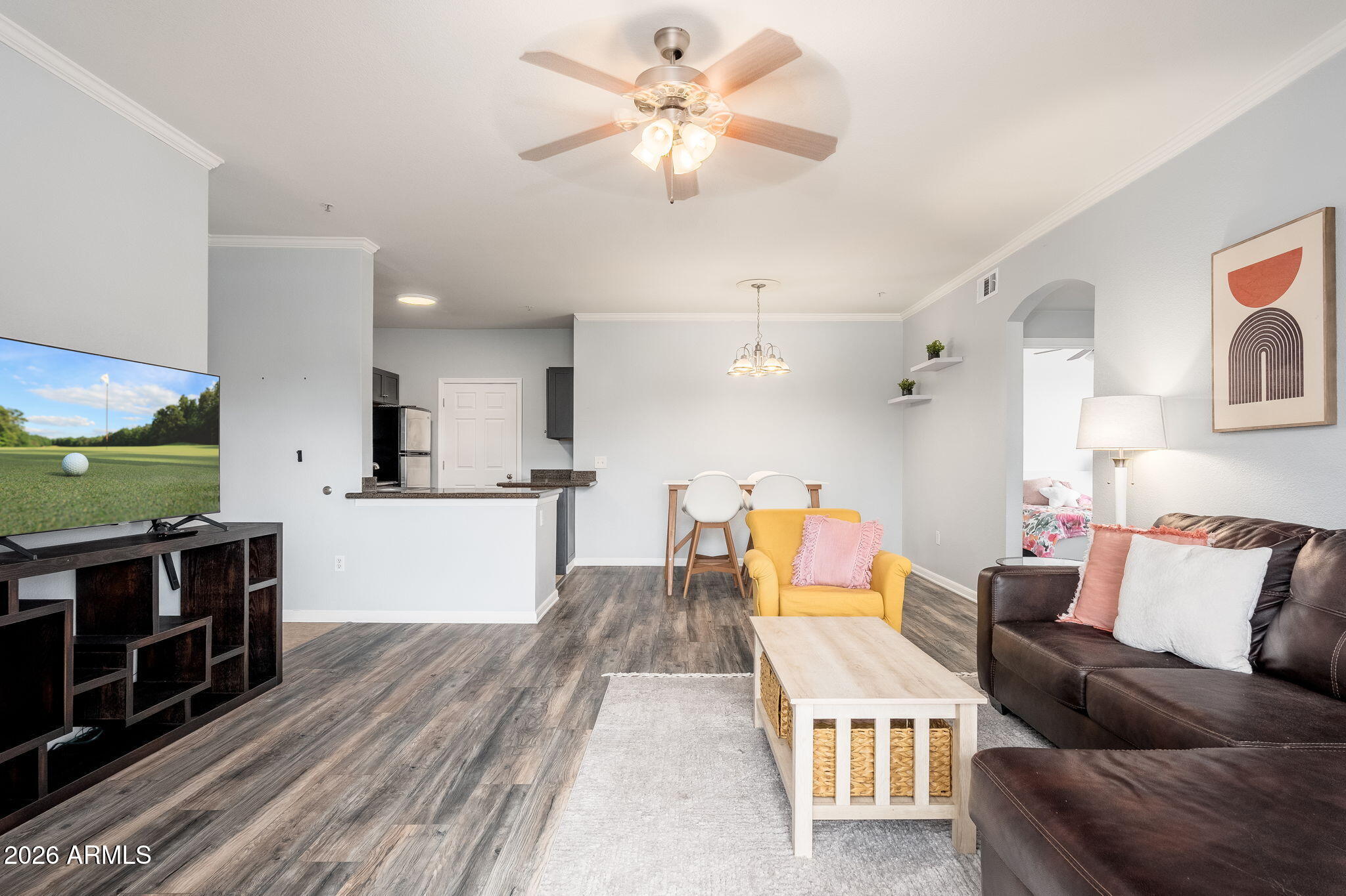 5345 E VAN BUREN Street 364