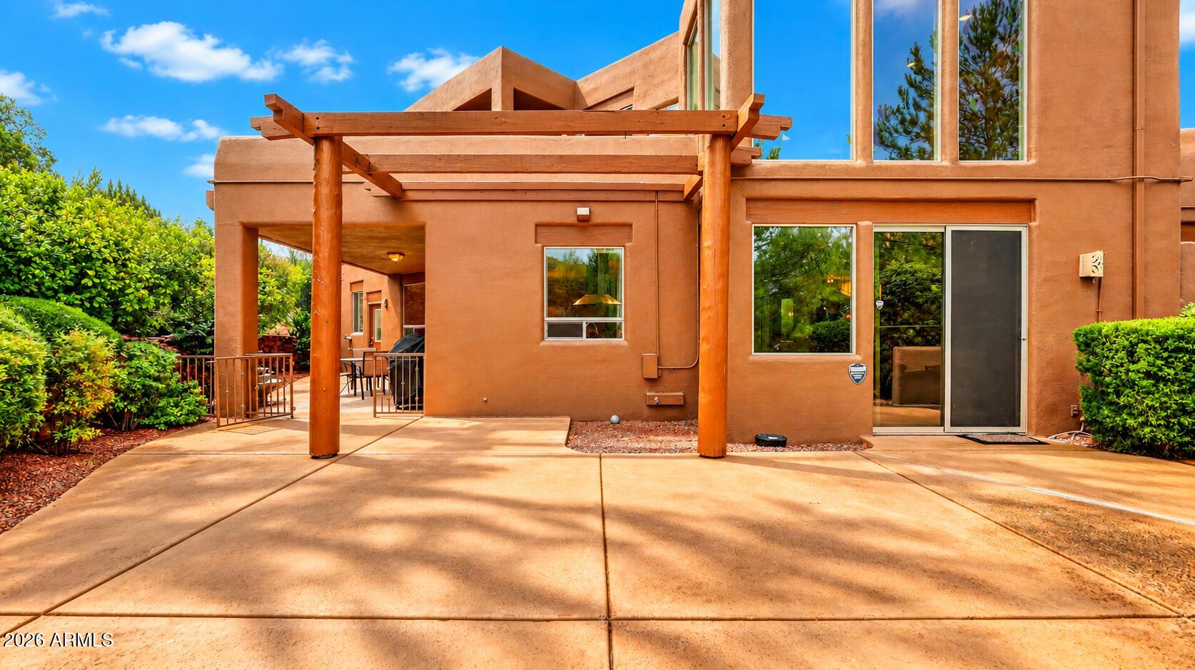30 CLIFF VIEW Court