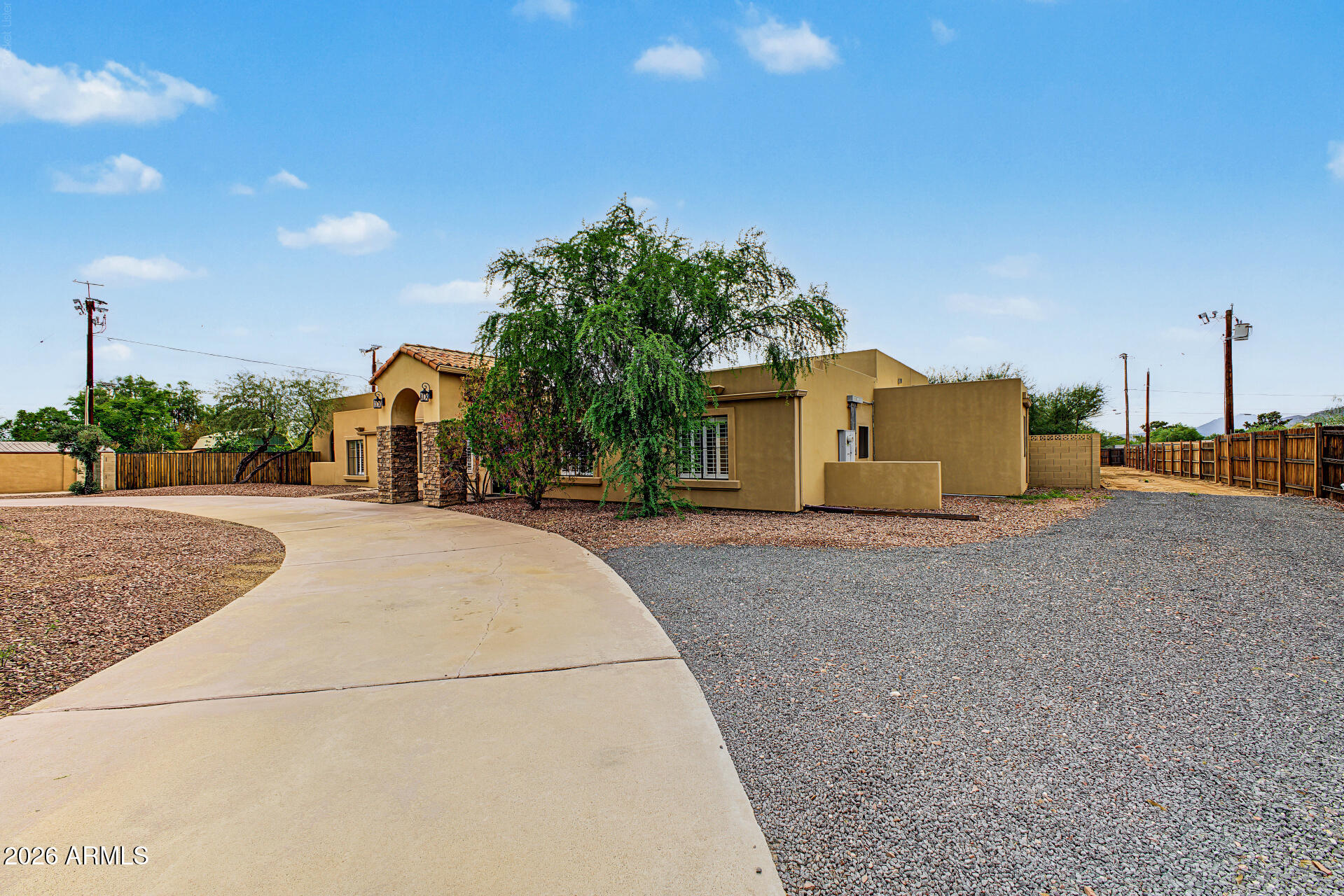 6519 E CACTUS Road