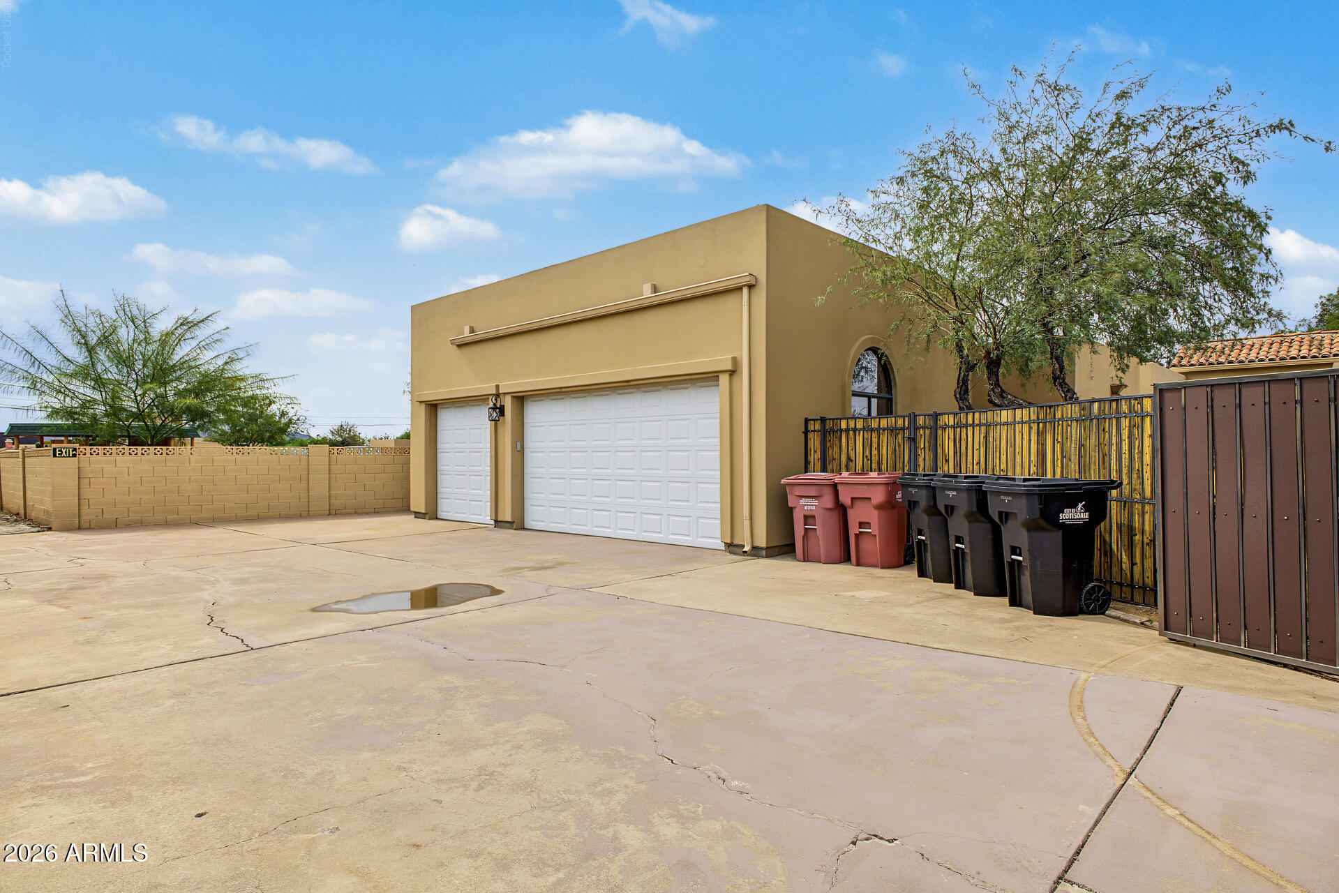 6519 E CACTUS Road