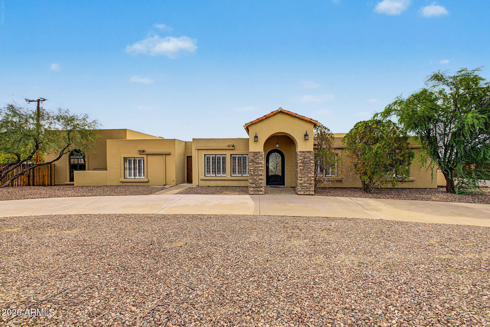 6519 E CACTUS Road