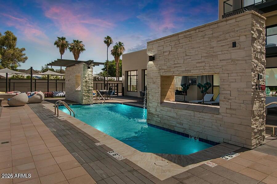 7300 E EARLL Drive 4002