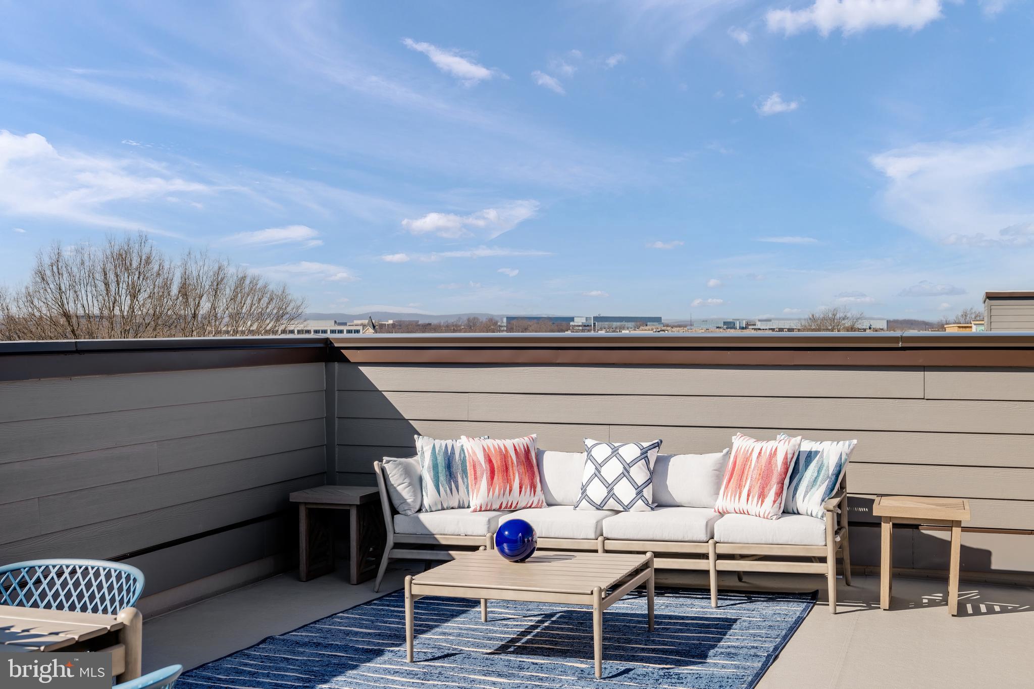 2151 GLACIER ROAD