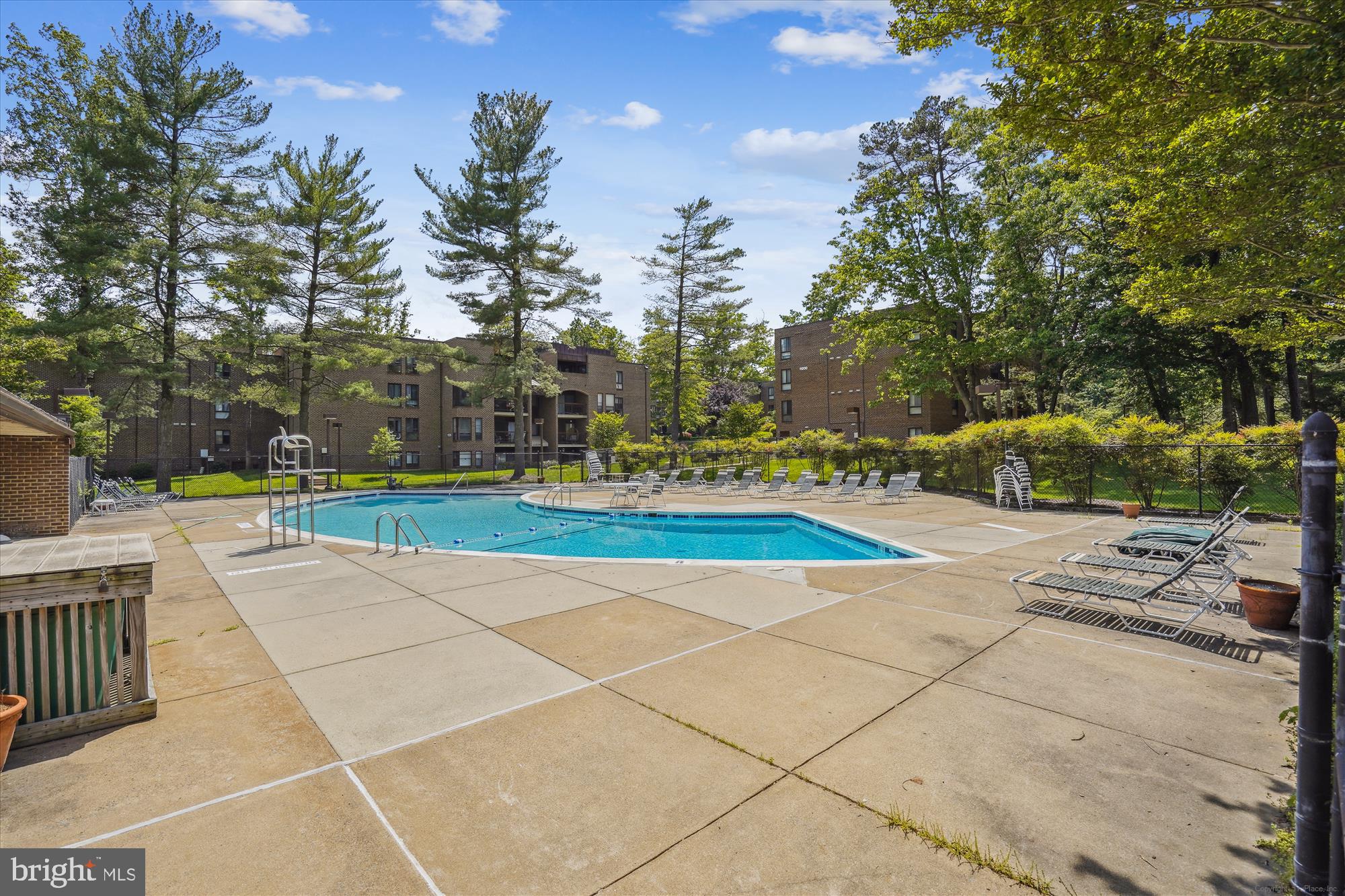 11228 CHESTNUT GROVE SQUARE 16