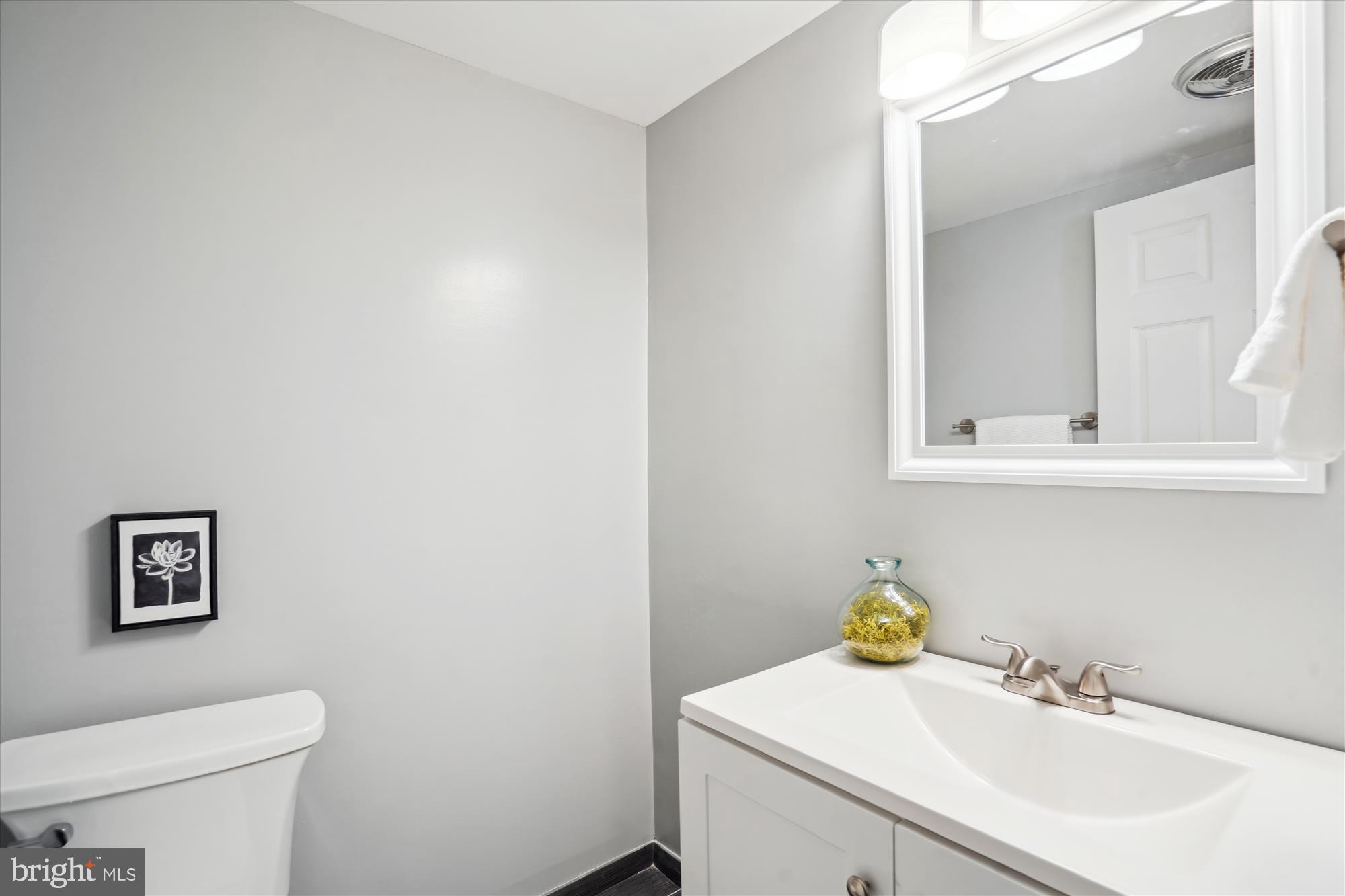 11228 CHESTNUT GROVE SQUARE 16